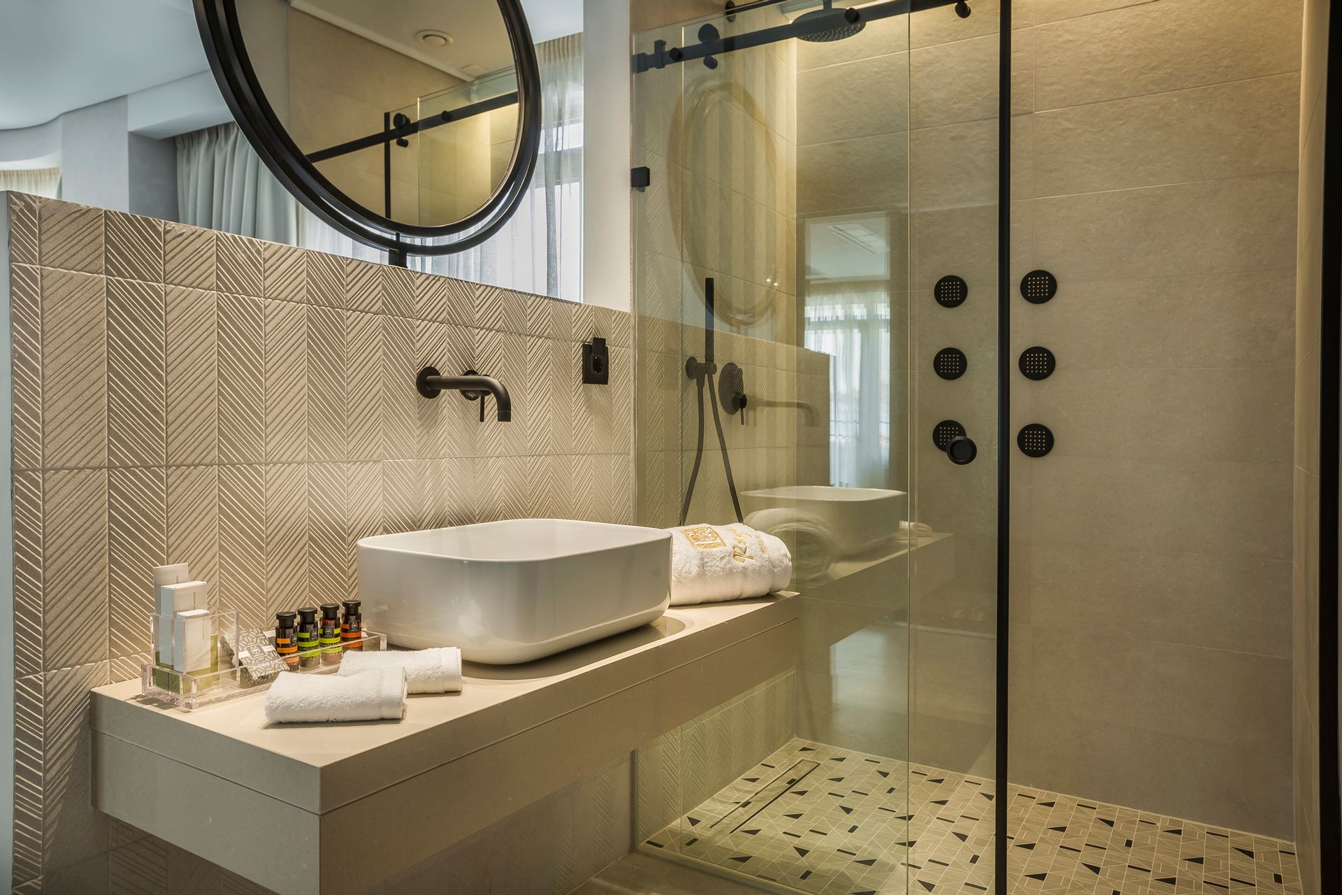 Royalty Hotel Athens - SUITE - 2