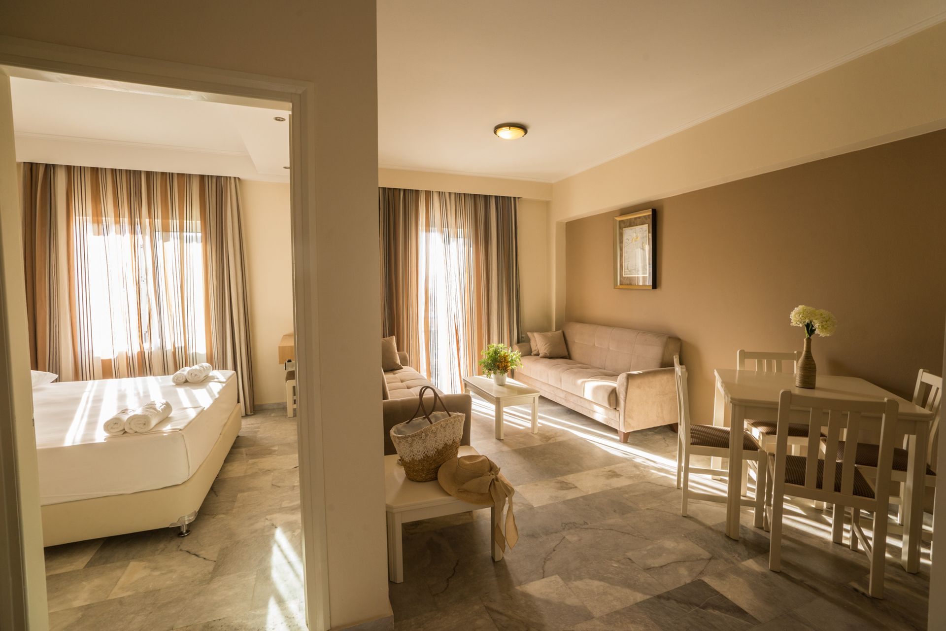 Golden Bay Suites - 1BEDSV - 8