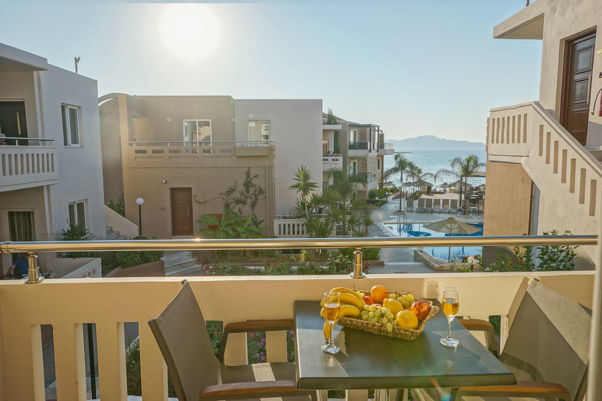 Golden Bay Suites - 1BEDSV - 10