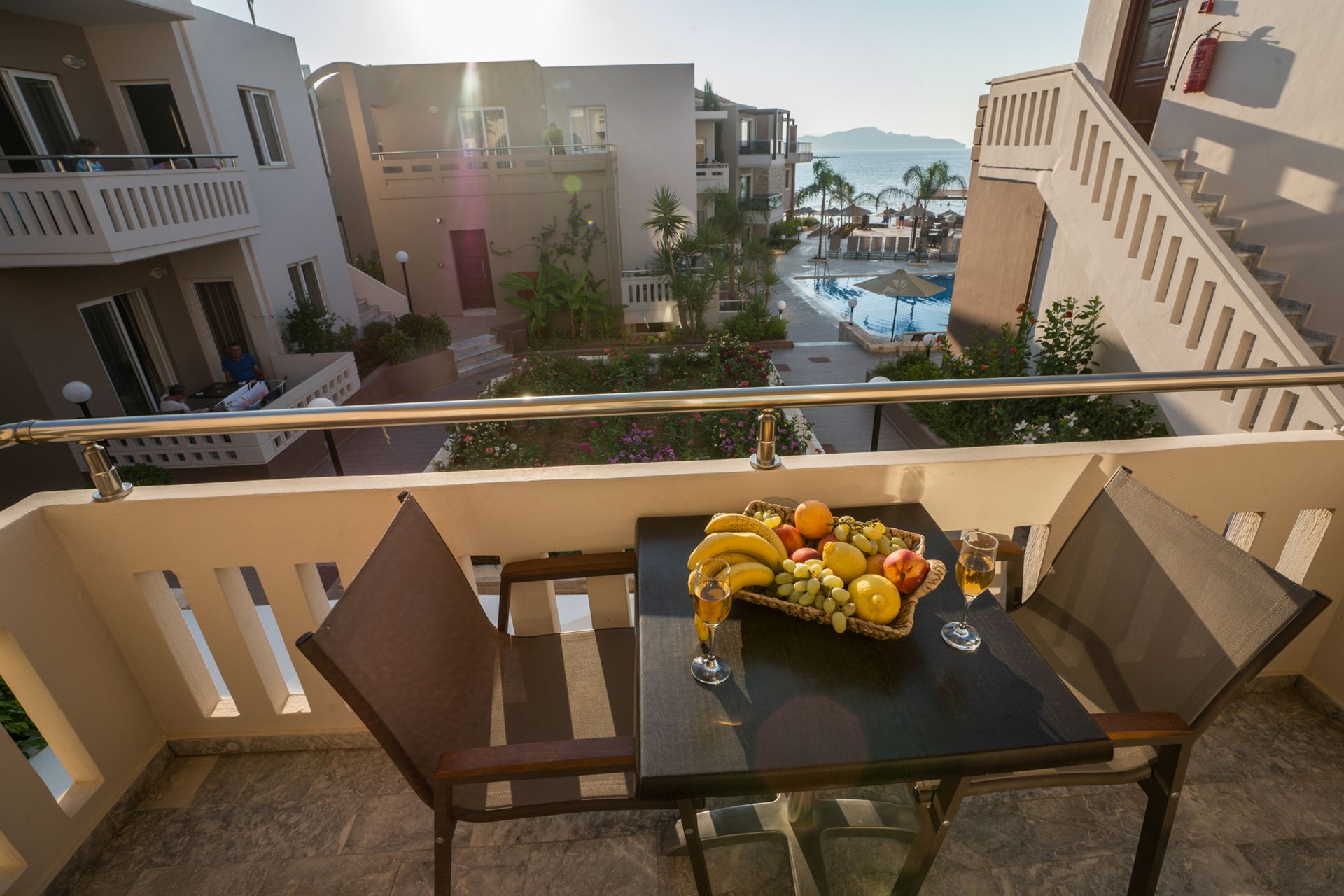 Golden Bay Suites - 1BEDSV - 11