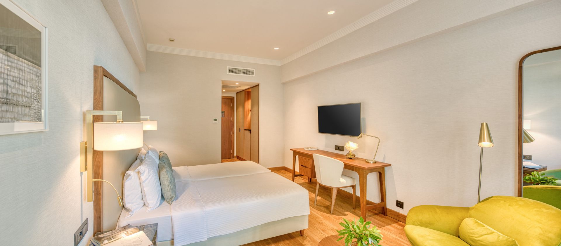 Superior Side View Double or Twin Room
