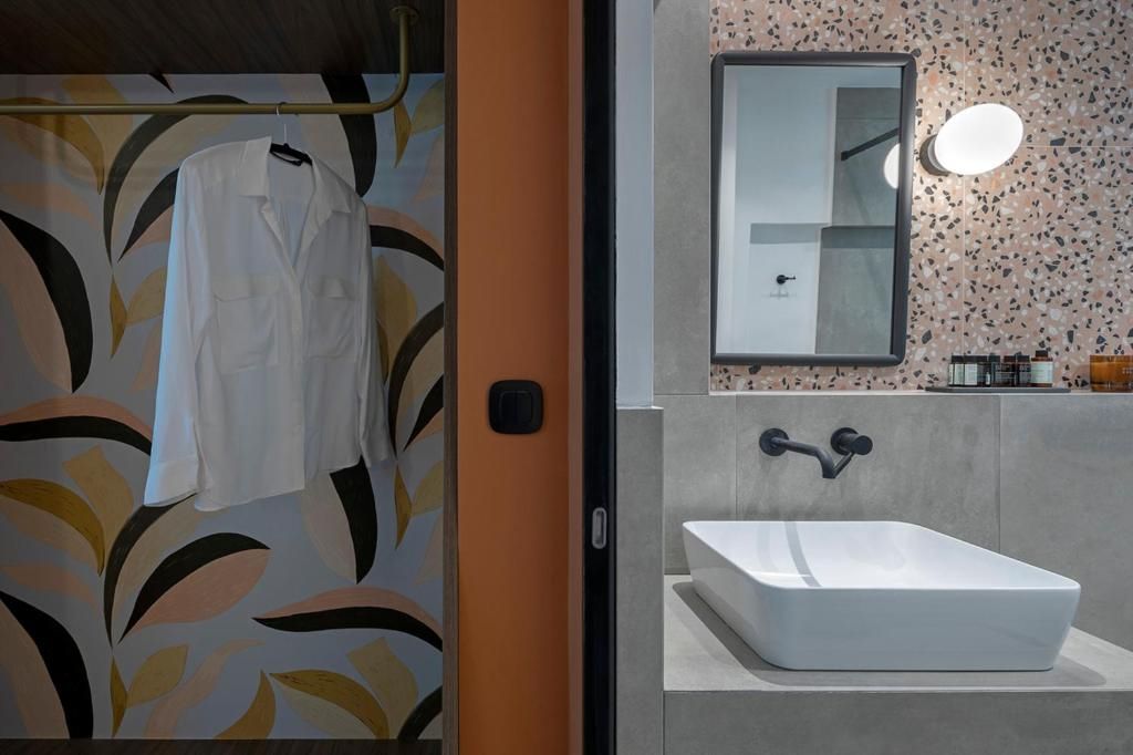Acro Urban Suites Athens - KS - 9