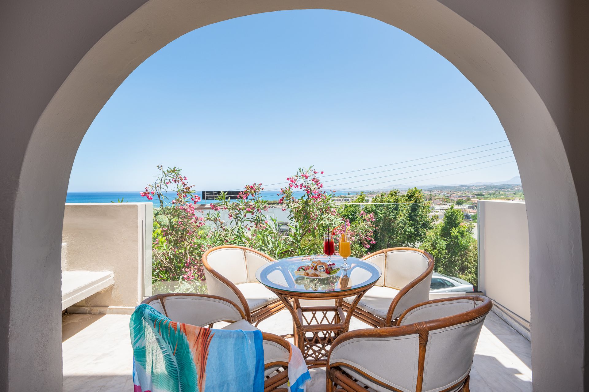 Family One Bedroom Apartment Sea View