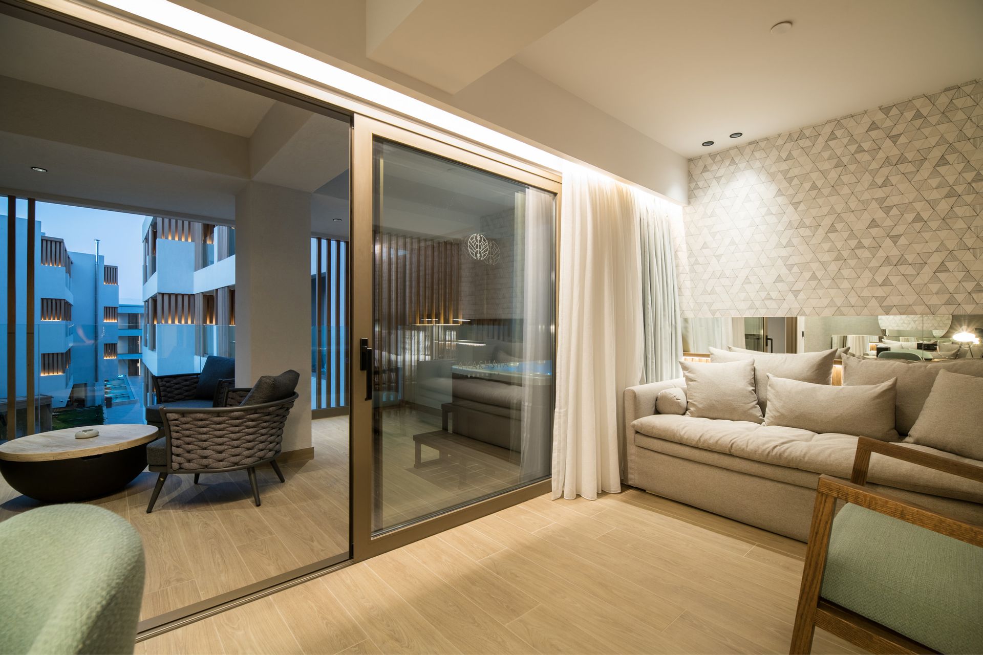 AKASHA Beach Hotel & Spa - AZSJ - 2