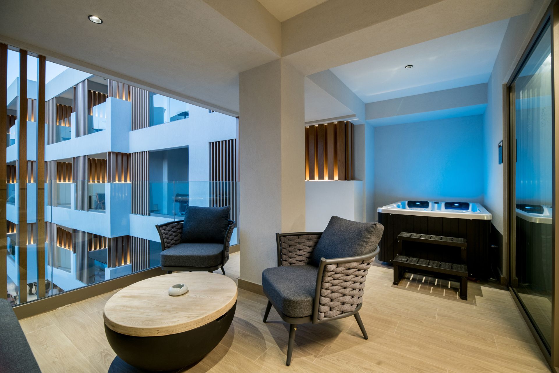 AKASHA Beach Hotel & Spa - AZSJ - 3