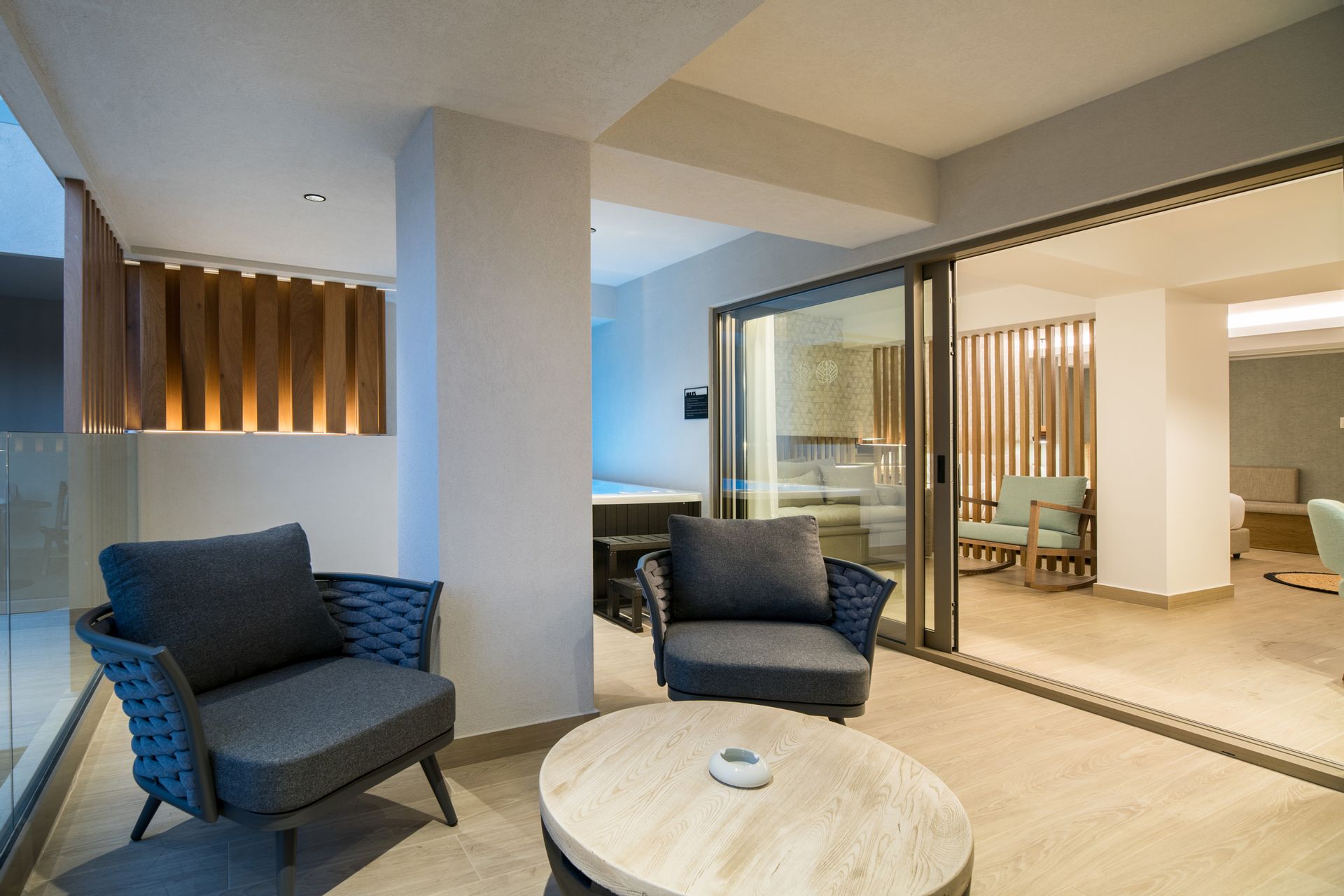AKASHA Beach Hotel & Spa - AZSJ - 4