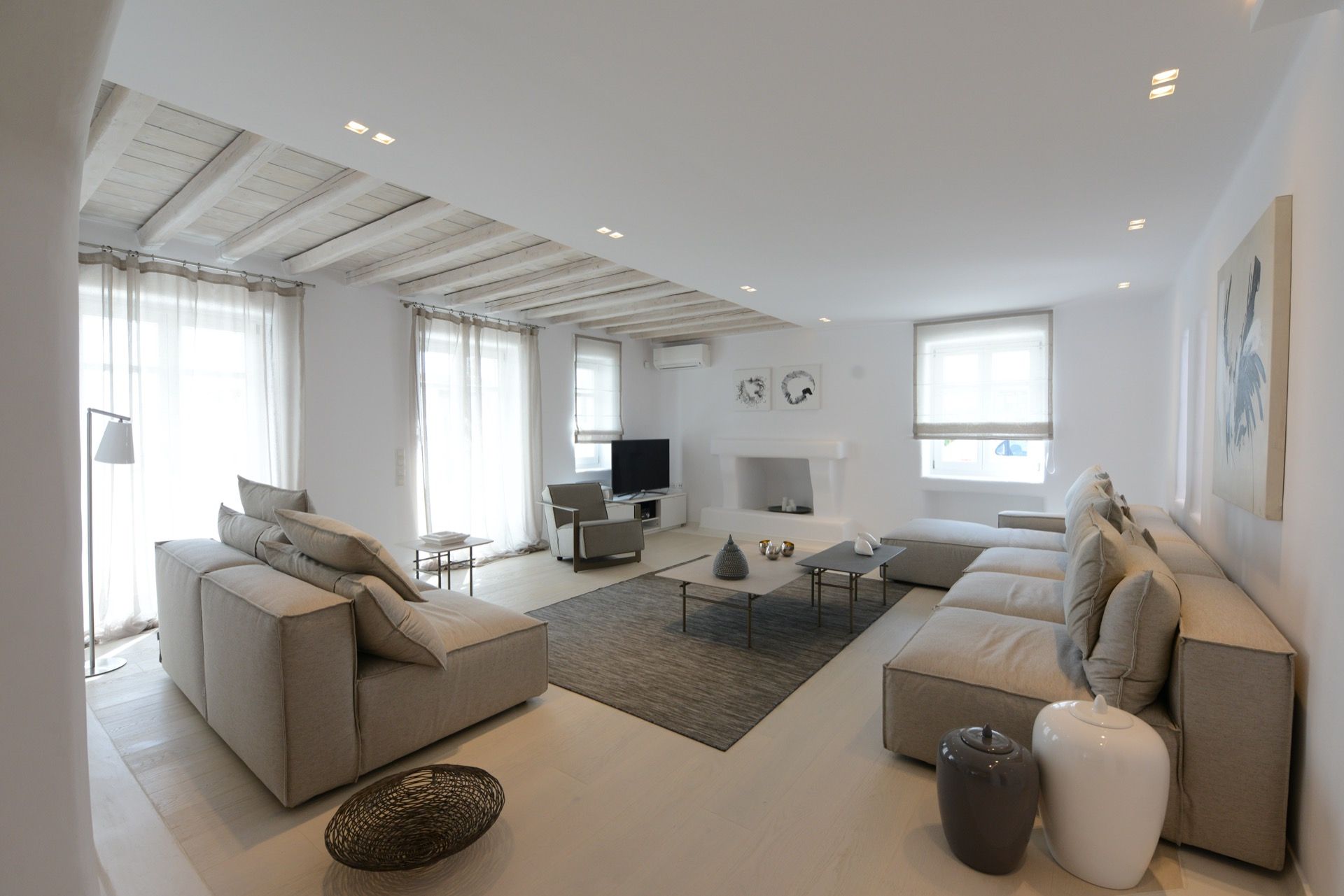 Mykonos Feelings - ZIRCON - 16