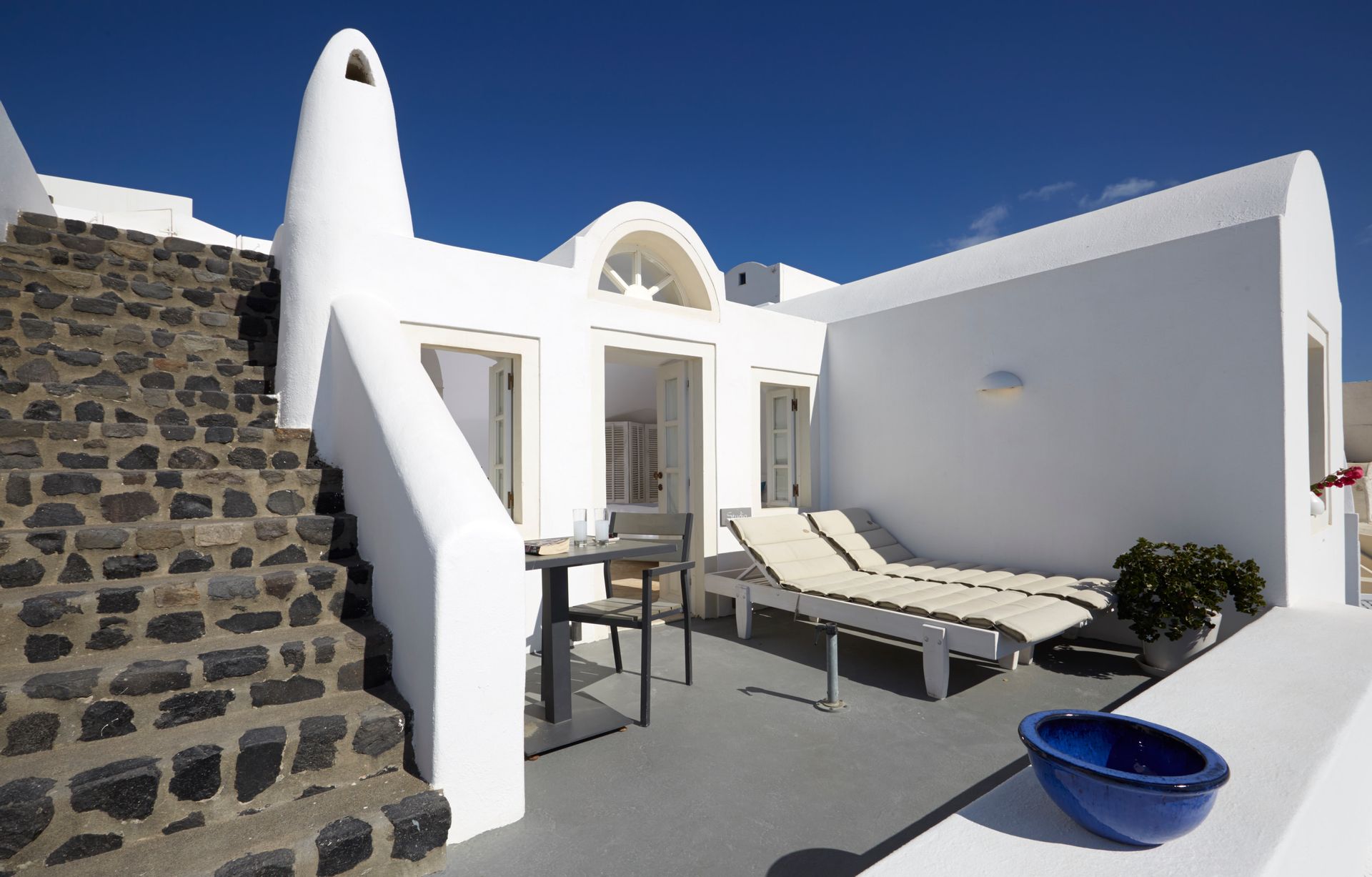 Atrina Santorini - SUESIO - 6