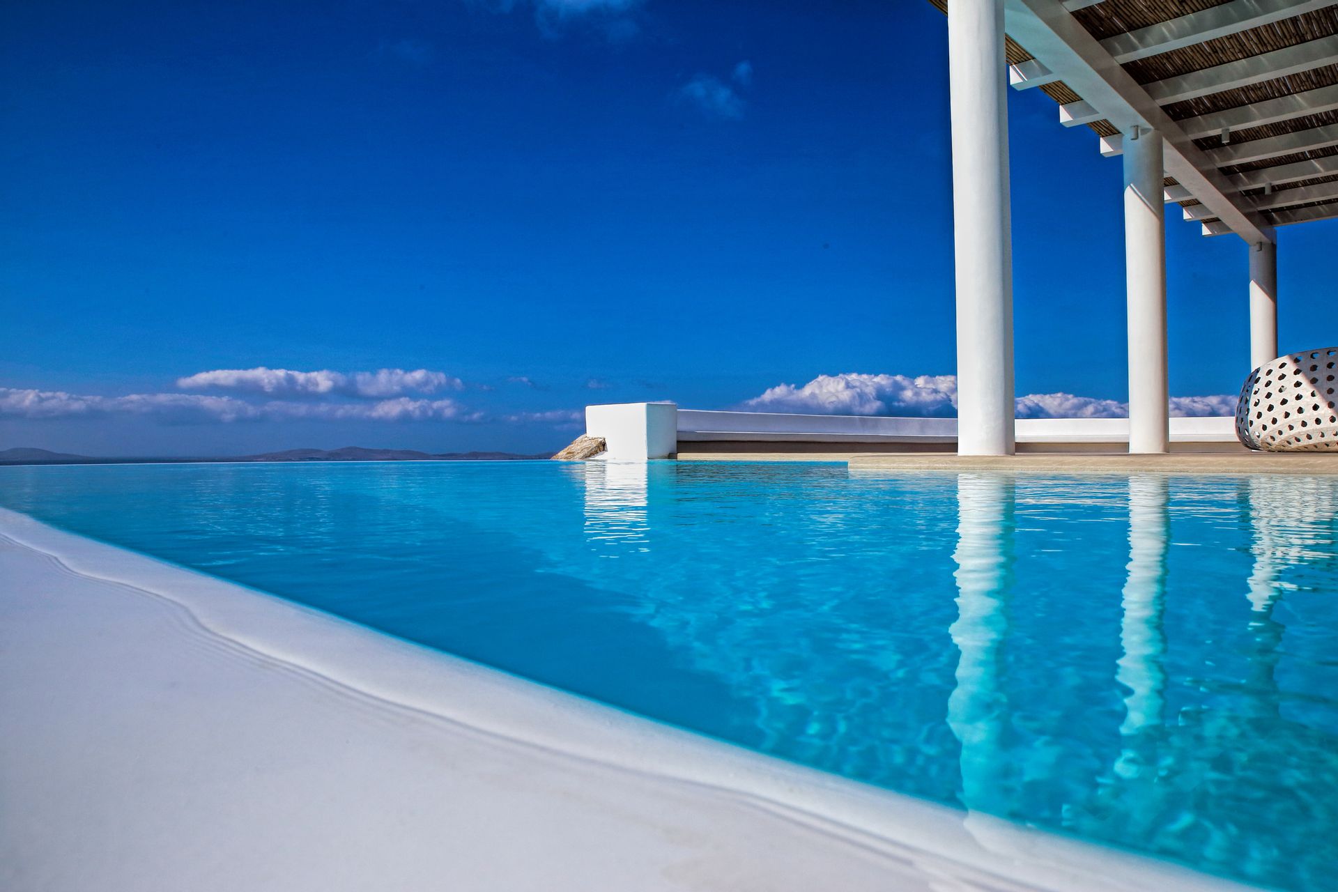 Mykonos Feelings - VOGUE - 6
