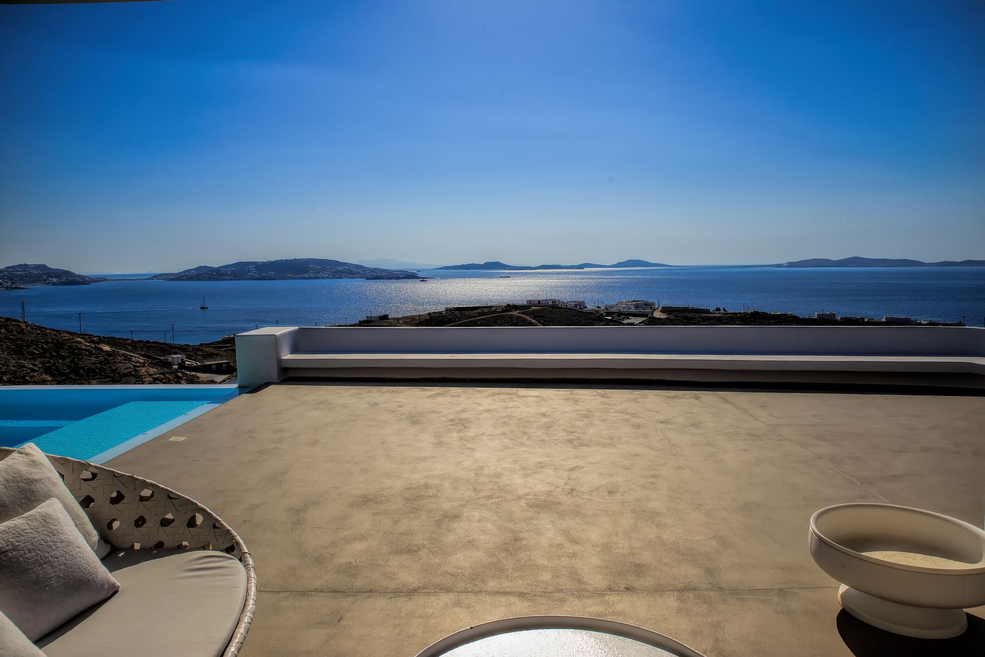 Mykonos Feelings - VOGUE - 10