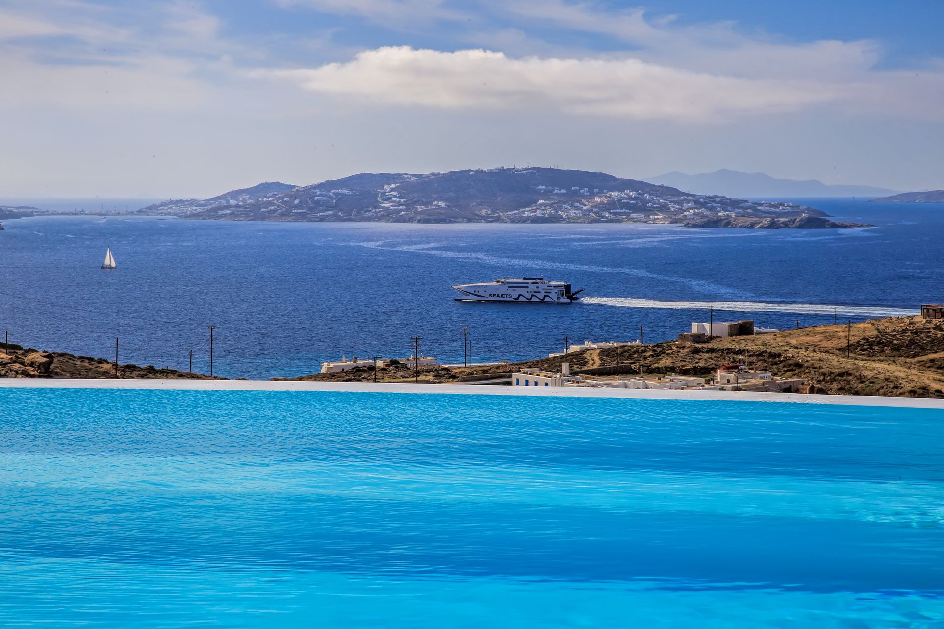 Mykonos Feelings - VOGUE - 19