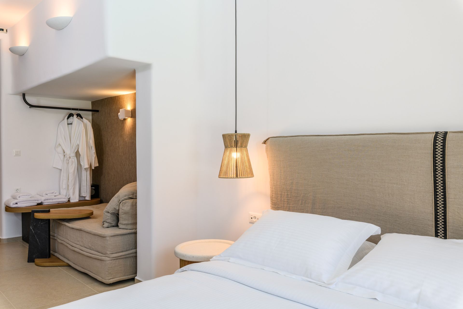 SPLENDID MYKONOS Luxury Villas & Suites - JSUIOP - 11