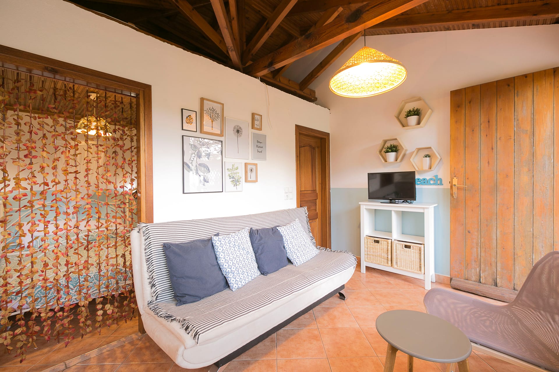 Barefoot Bungalow 2 – Ormos Panagias