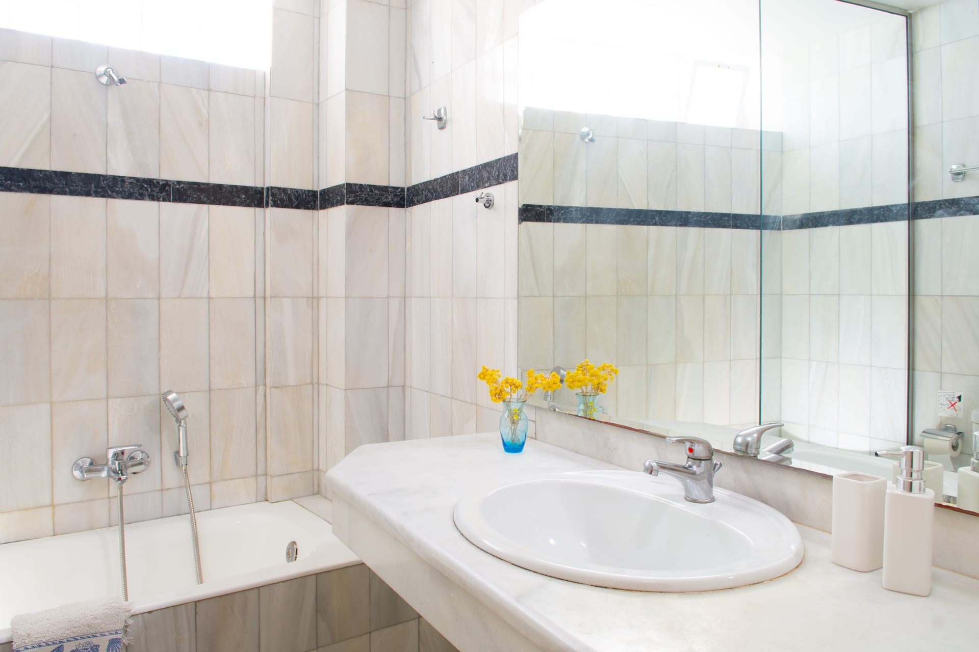Bellevue Suites - SUITA5 - 8
