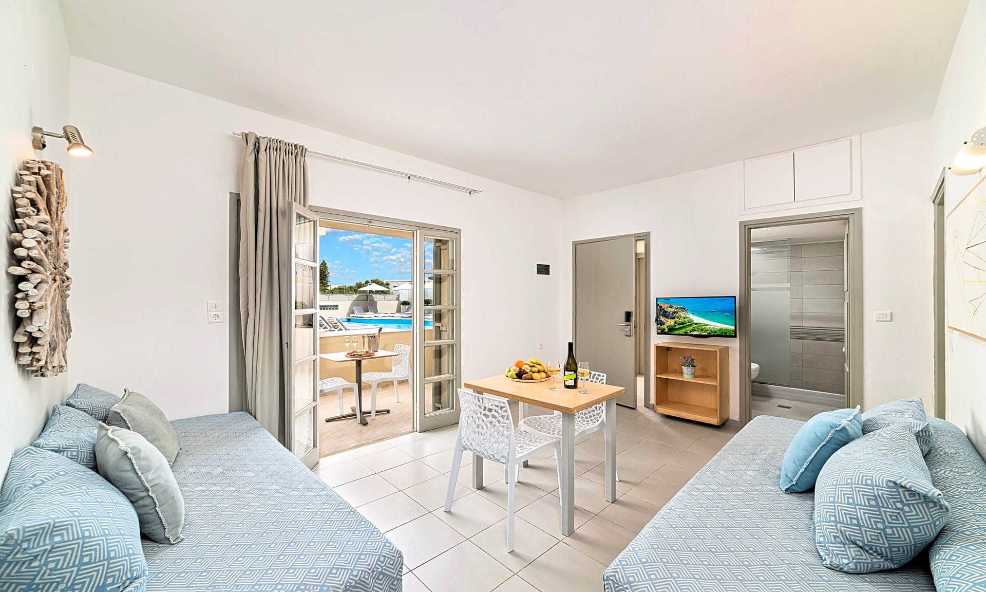 Ground Floor Family Suite | Garden View [40 m²]