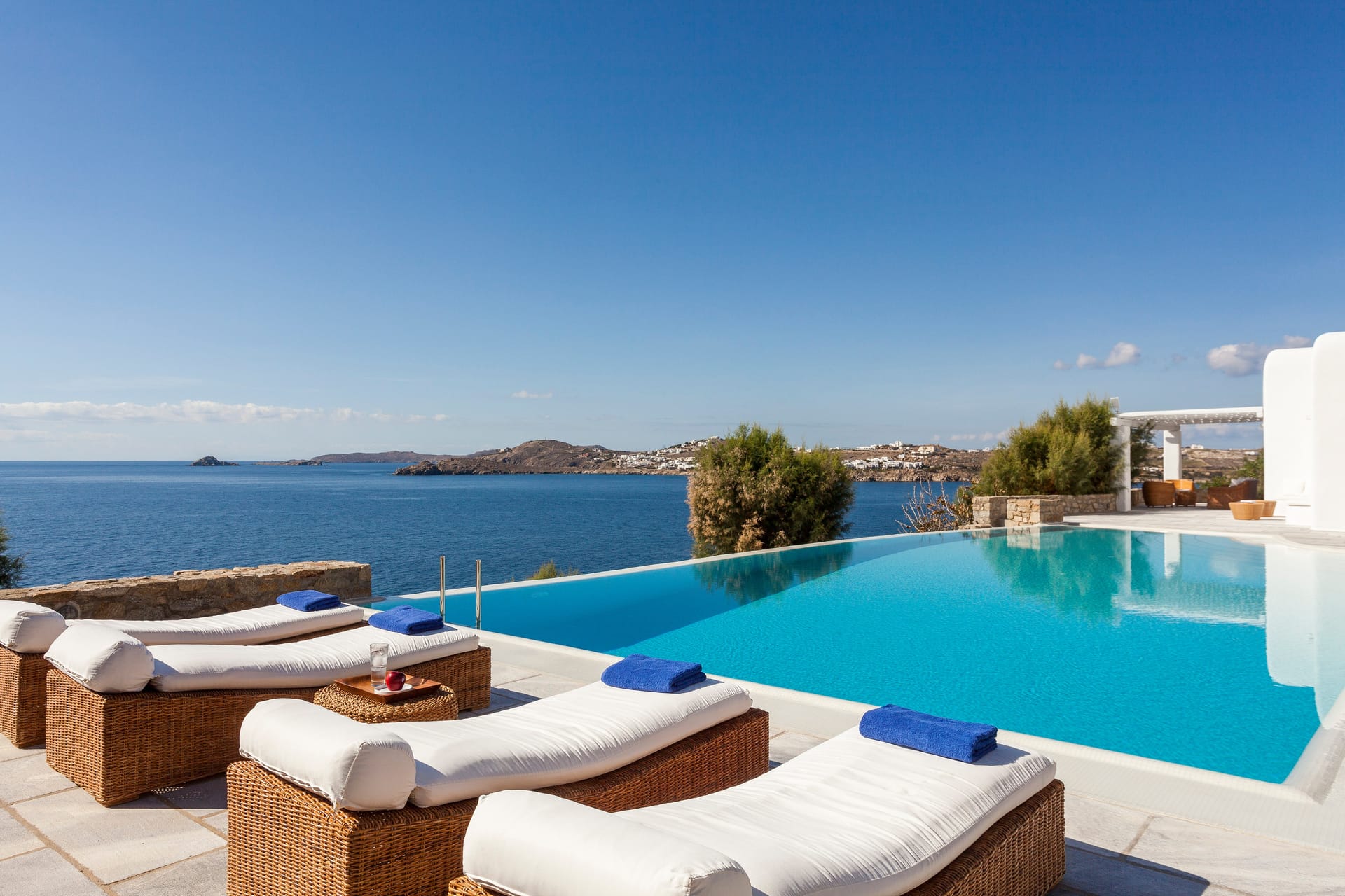 Bespoke Mykonos - VILPIN - 13