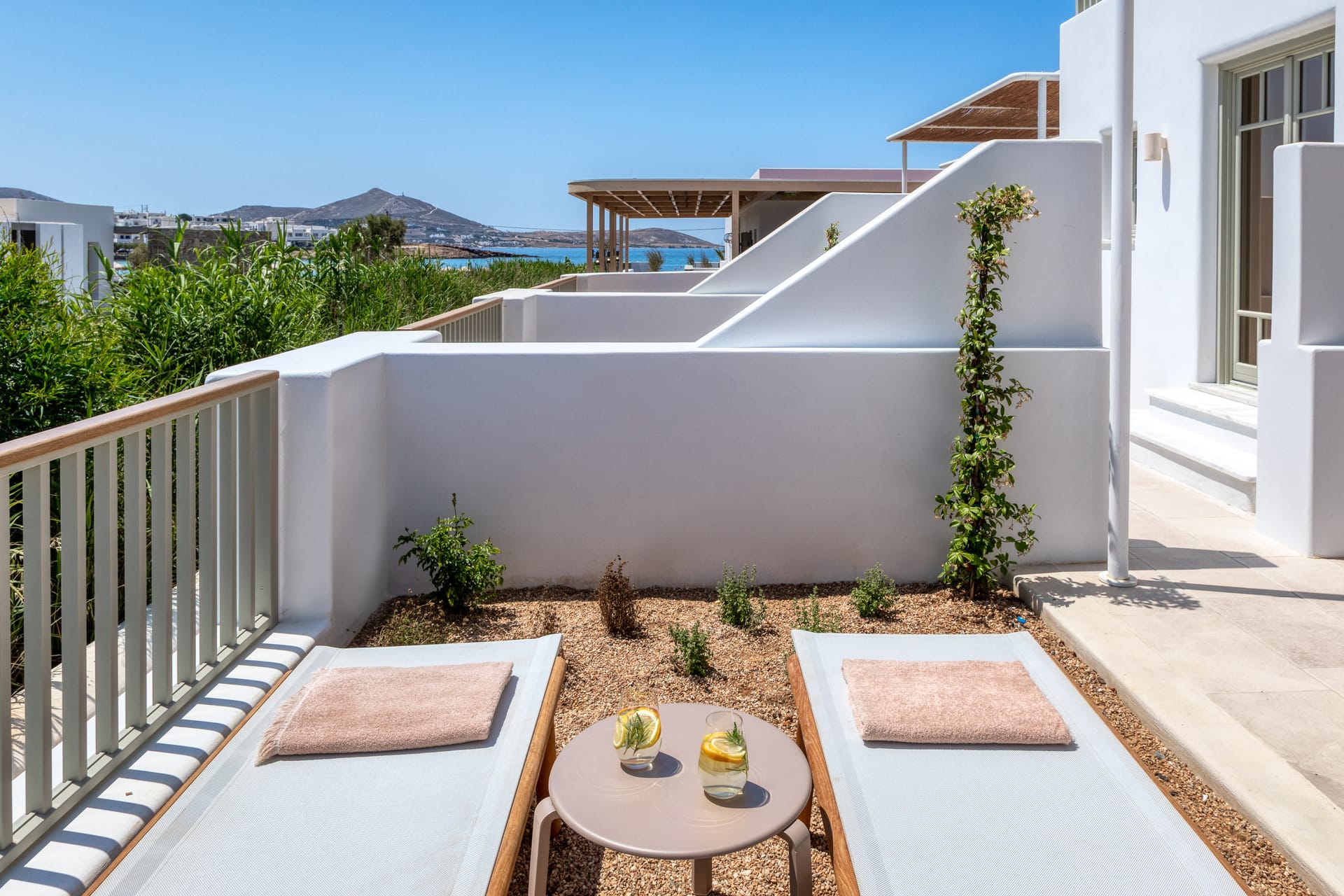 Cosme, a Luxury Collection Resort, Paros - EARTH - 3