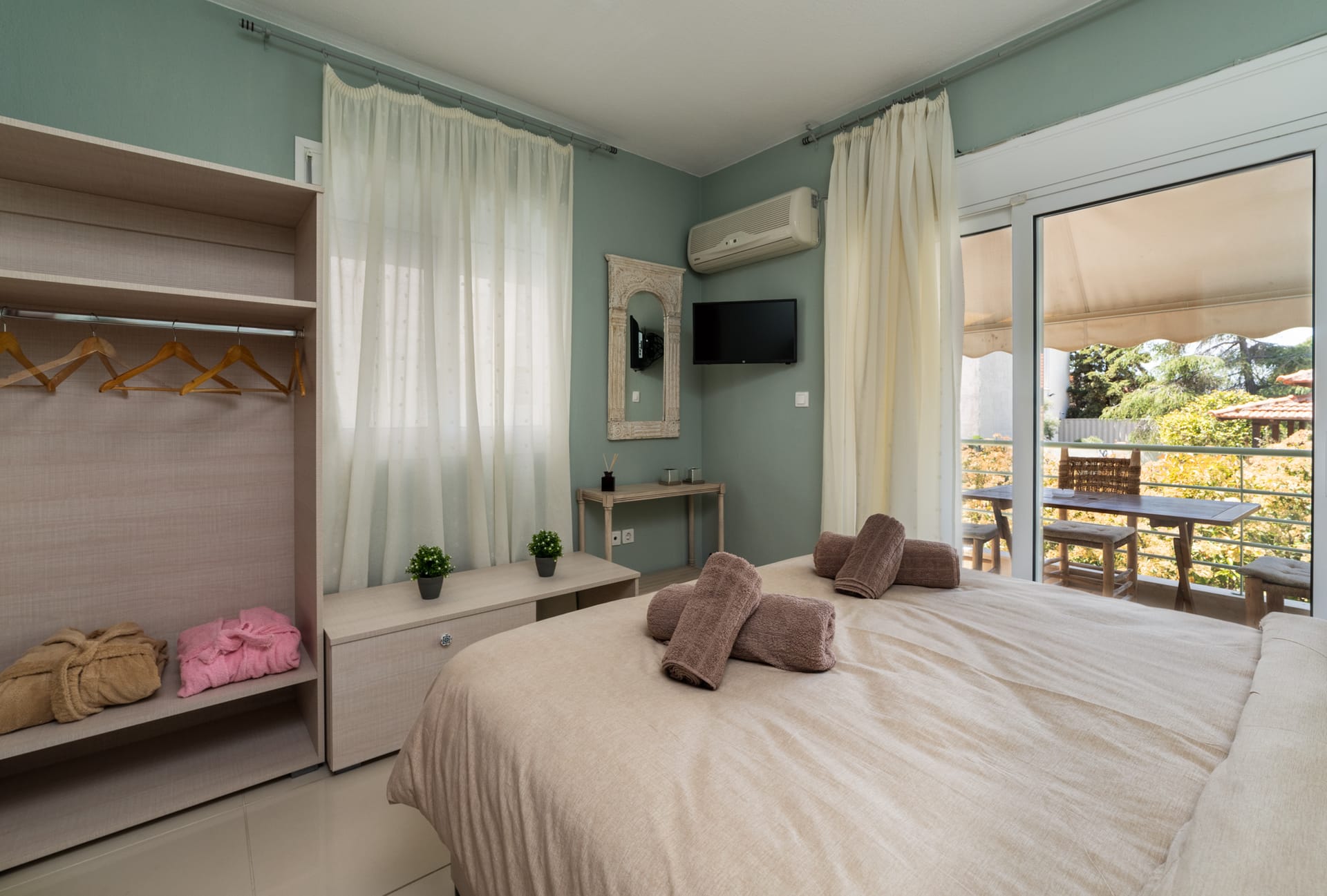 Two Bedrooms Suite
