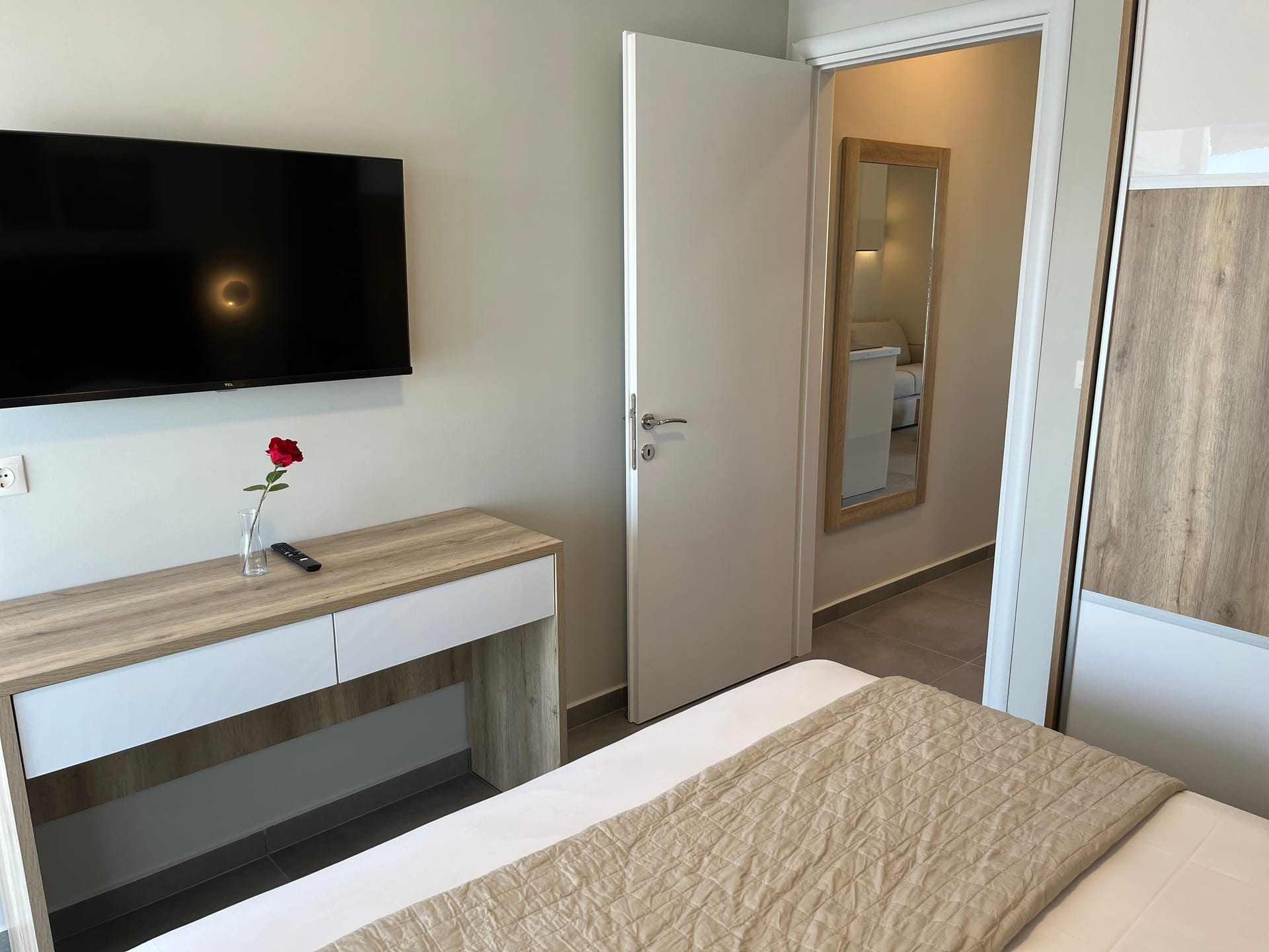 Astra Sarti Luxury Suites - EXSU - 4