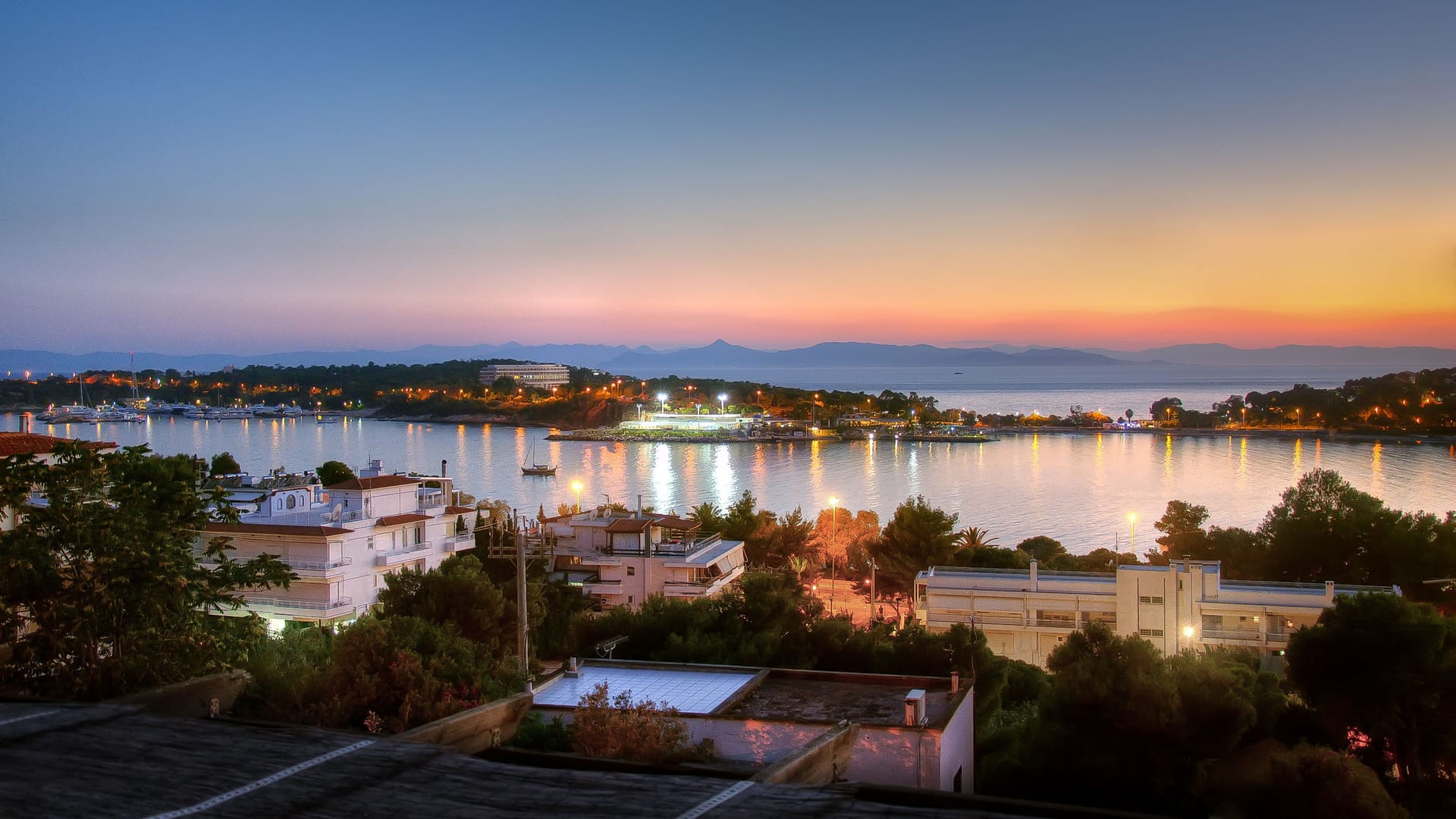 Three Bedroom Panoramic Sea View Maisonette (Vouliagmeni Stylish Homes)