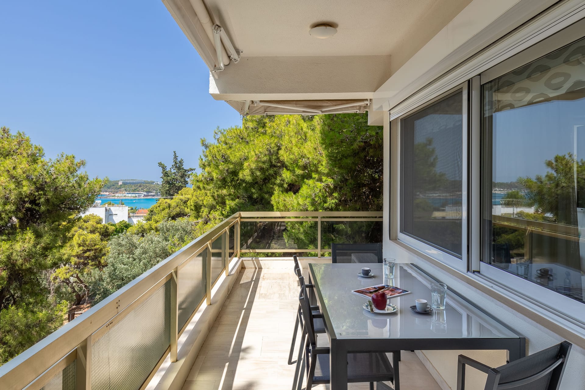 Relux Sea View Two Bedroom Apartment