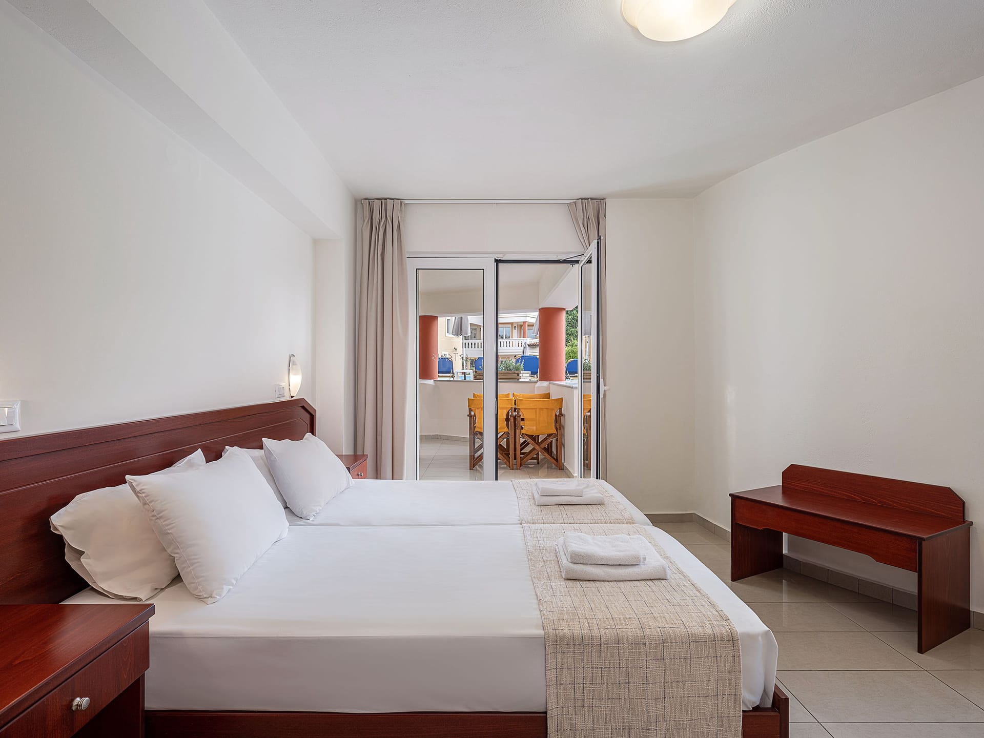 Artemis Apartments - 33GF4 - 2