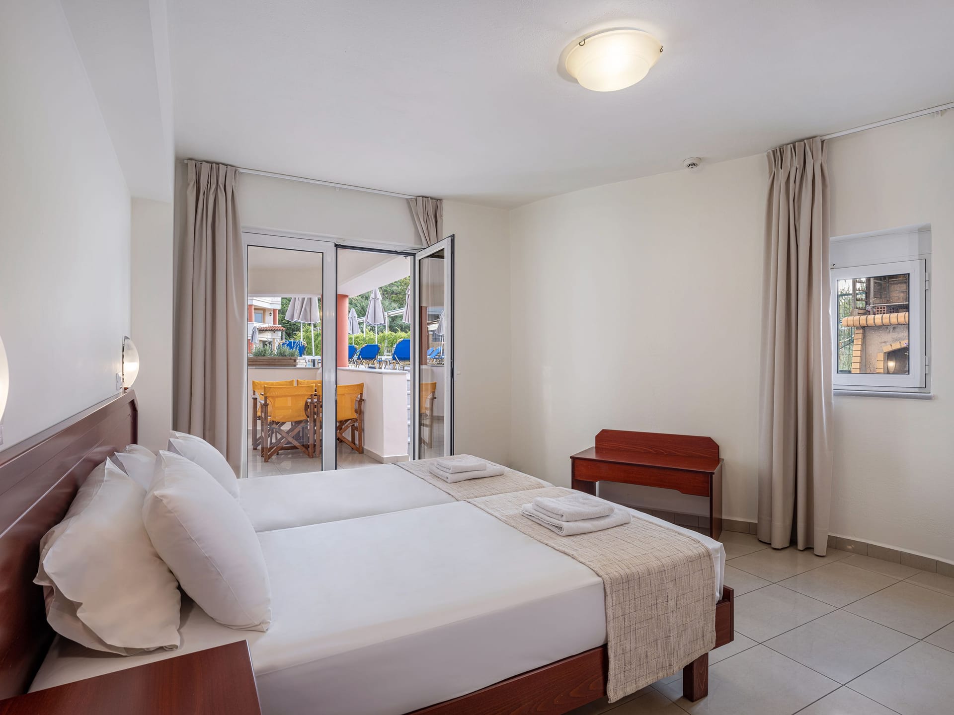 Artemis Apartments - 33GF4 - 3