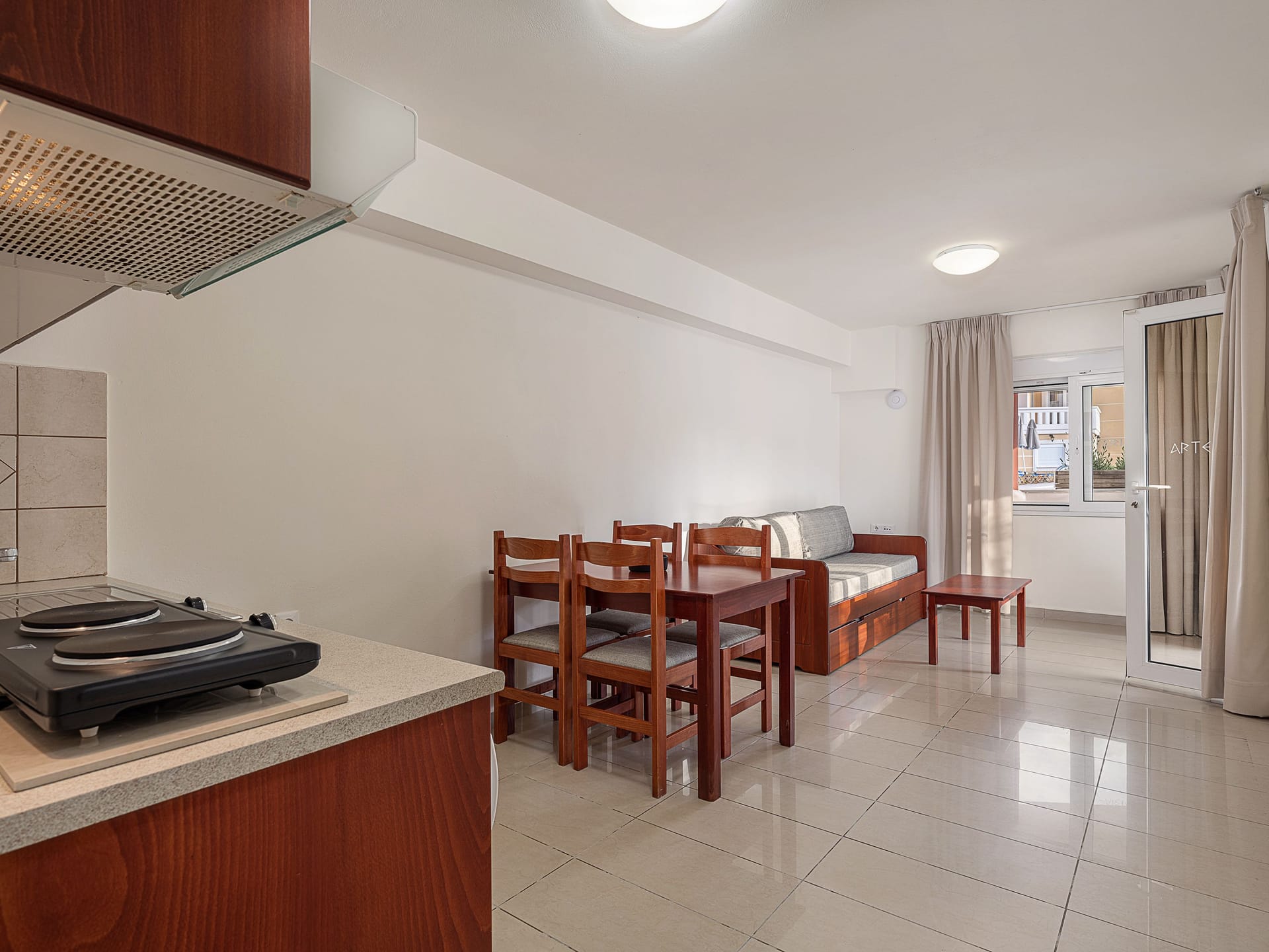 Artemis Apartments - 33GF4 - 6