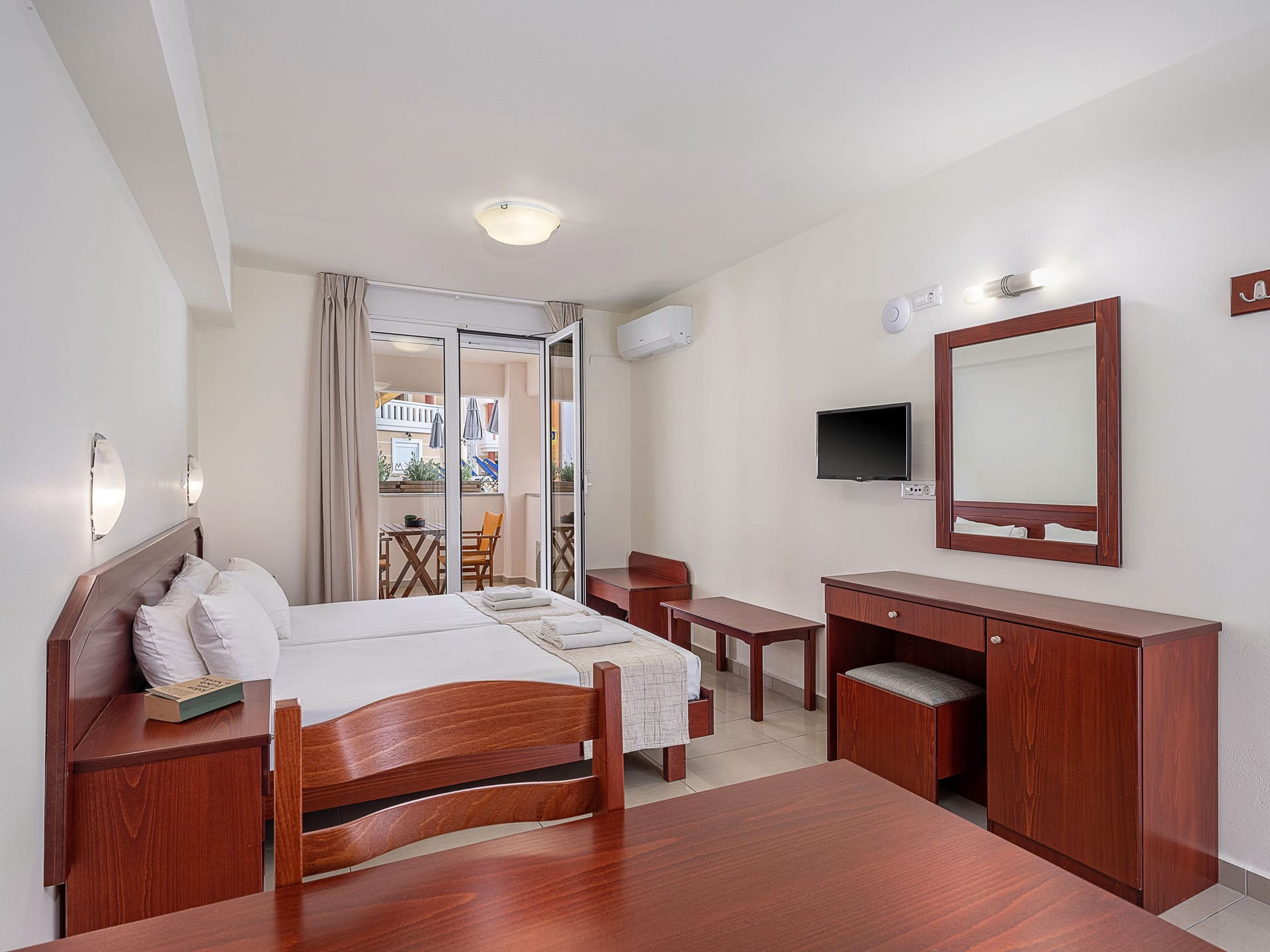 Artemis Apartments - BUDGET - 3