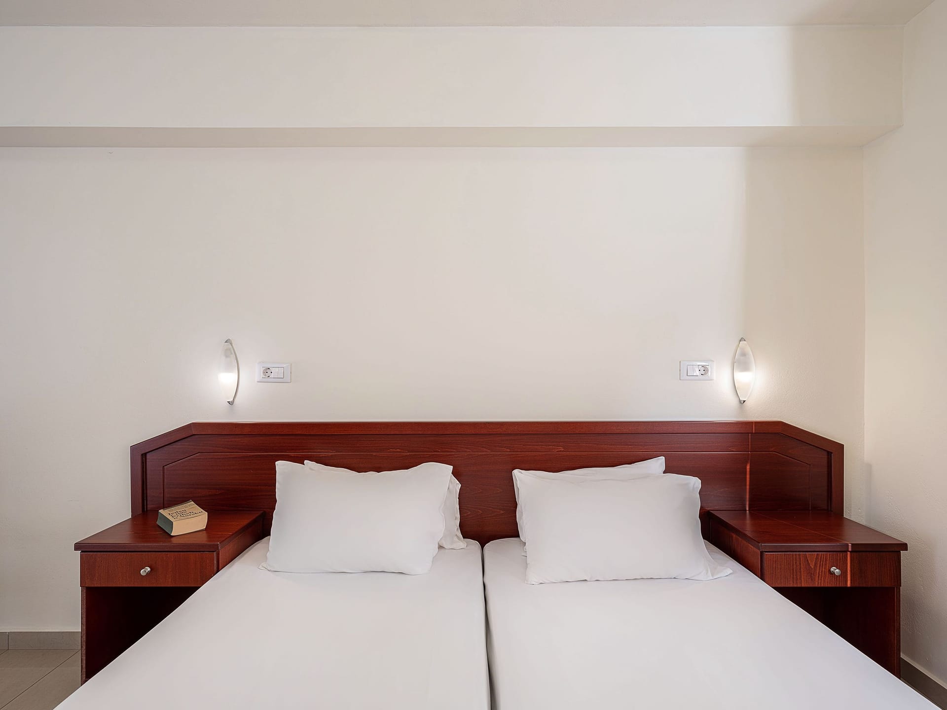 Artemis Apartments - BUDGET - 4