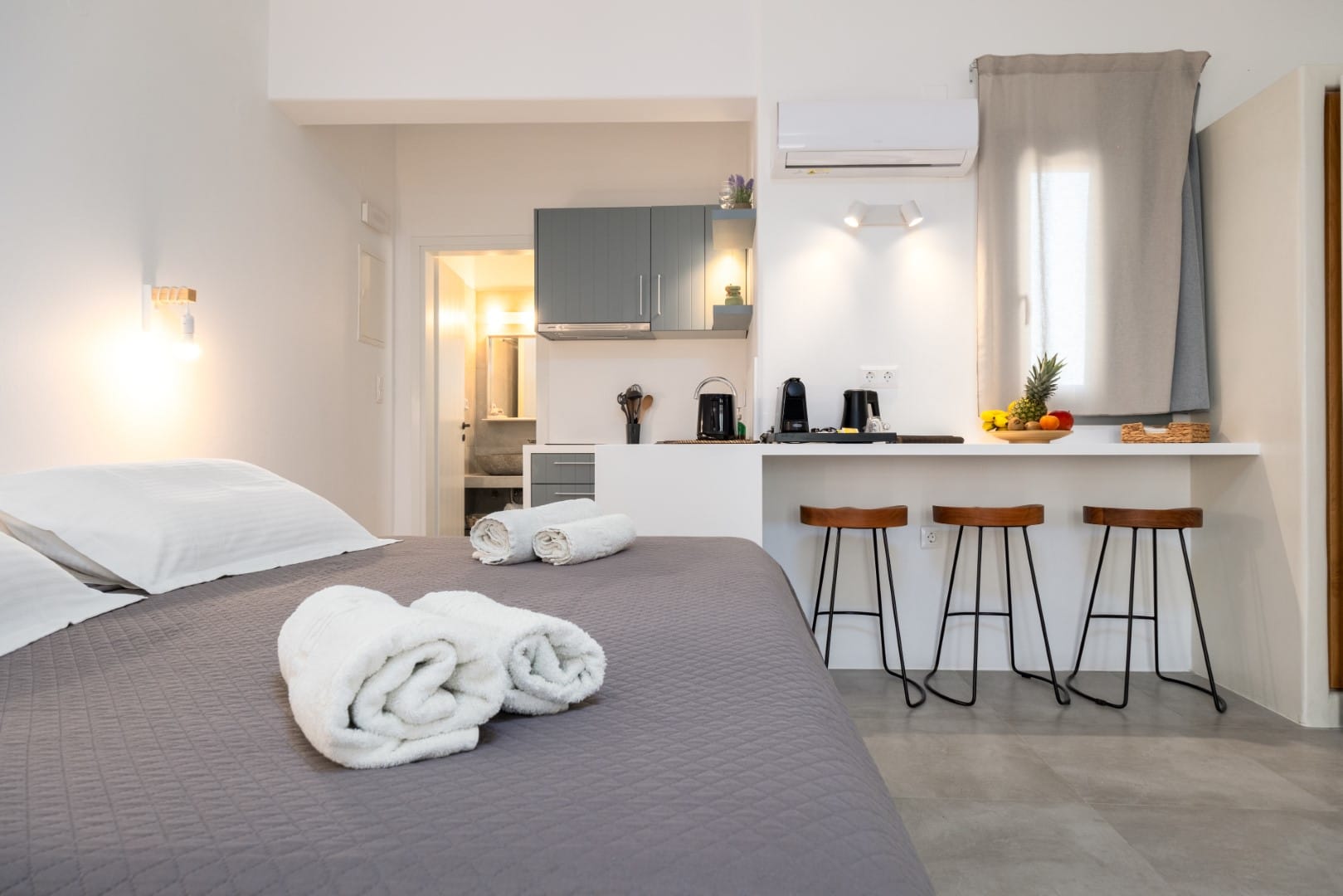 Anemones Studios & Suites - DELFAM - 5