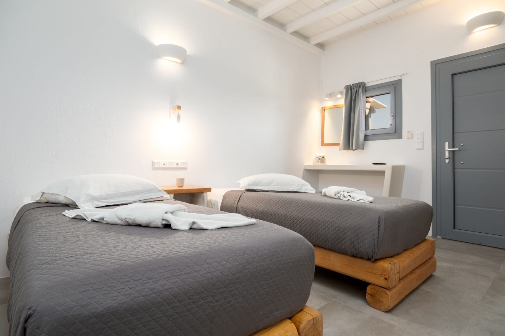 Anemones Studios & Suites - DELFAM - 10