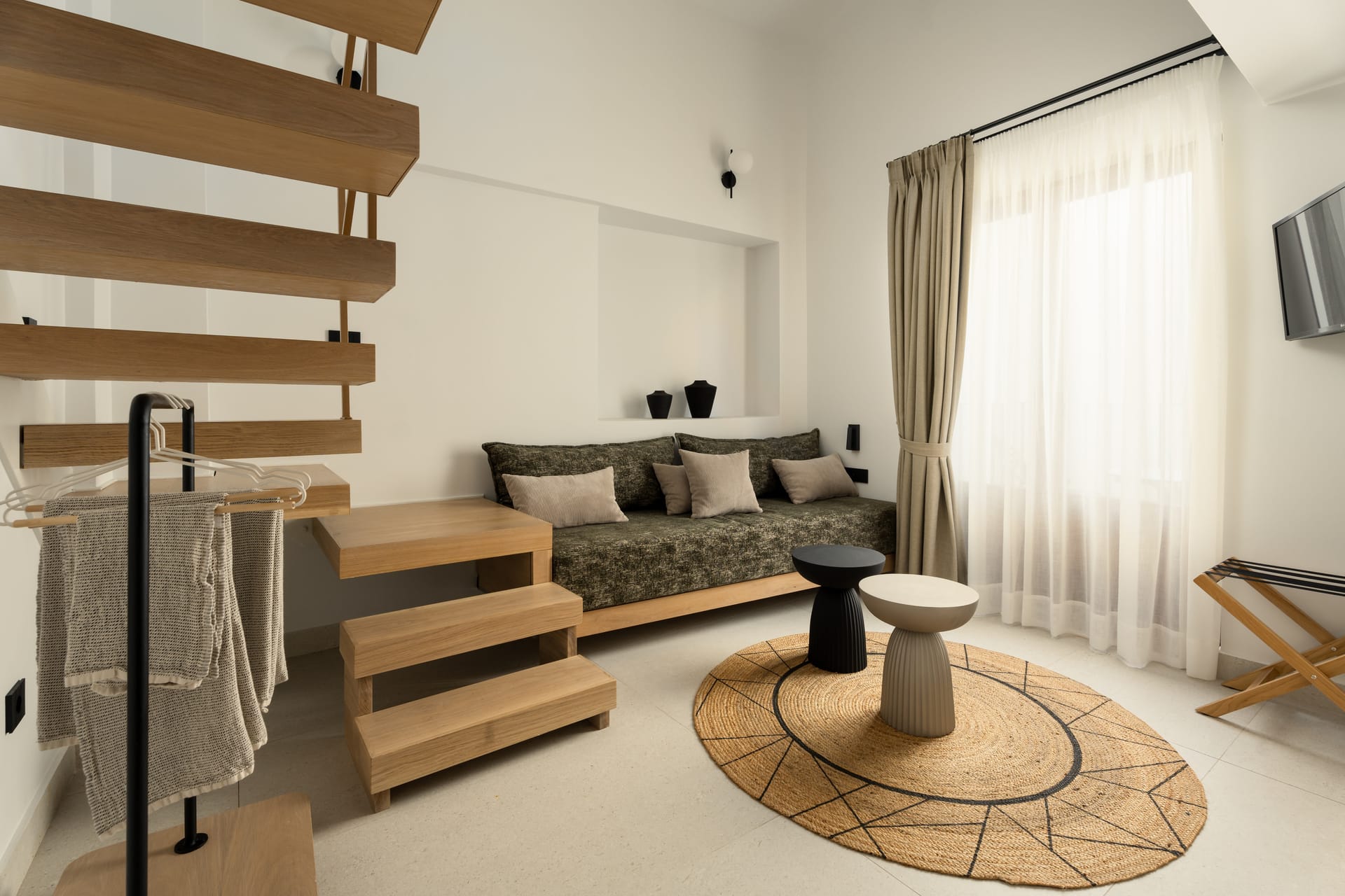 Ondas – Two Floor Superior Suite with Pool View