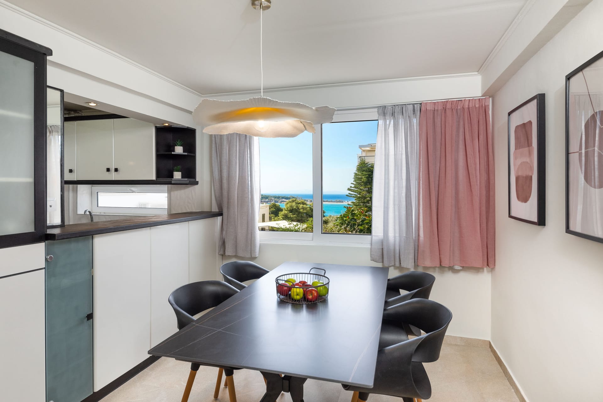 Two Bedroom Sea View Apartment with Garden (Vouliagmeni Stylish Homes)