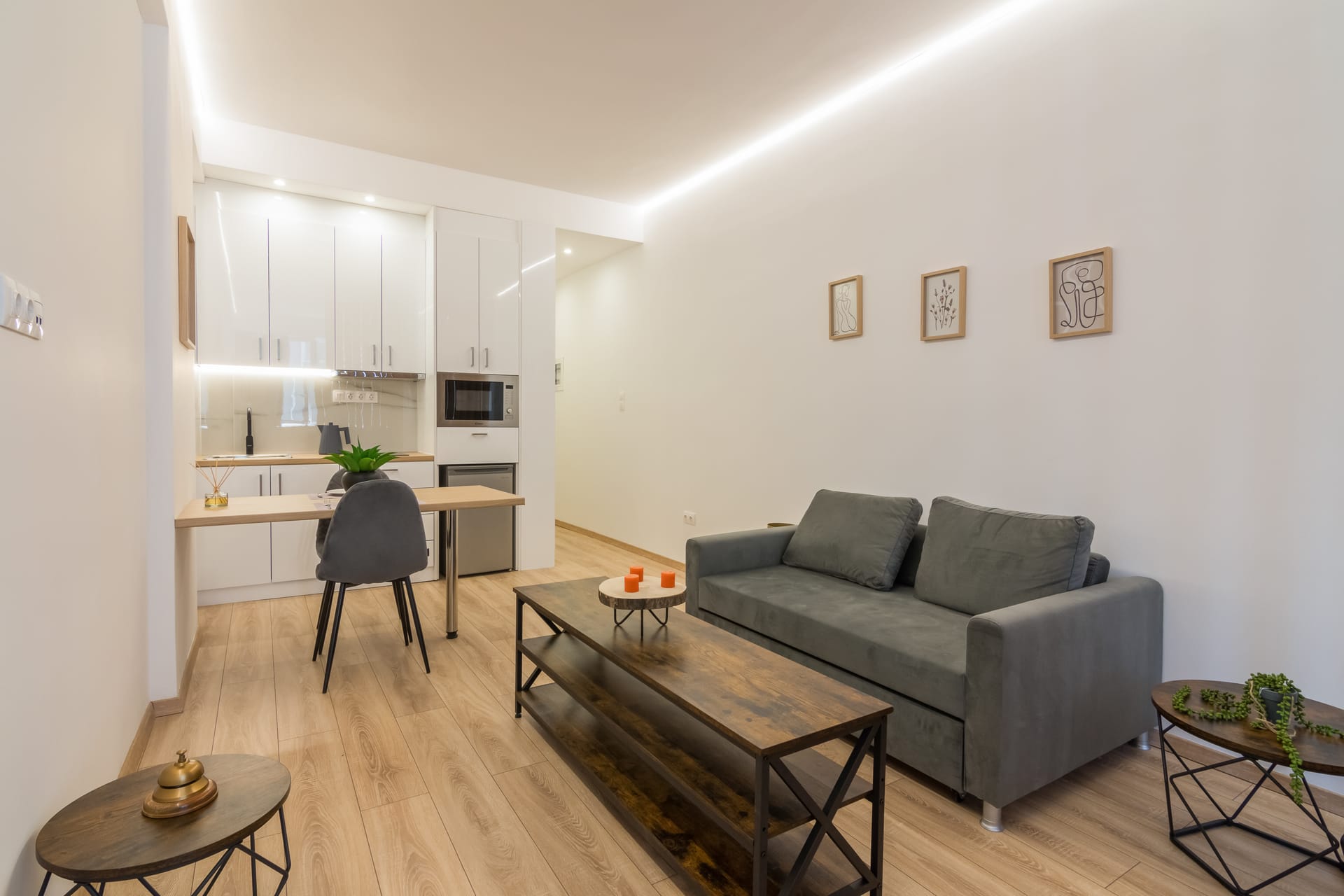 Athens Syndagma ermou studio - ASES - 2
