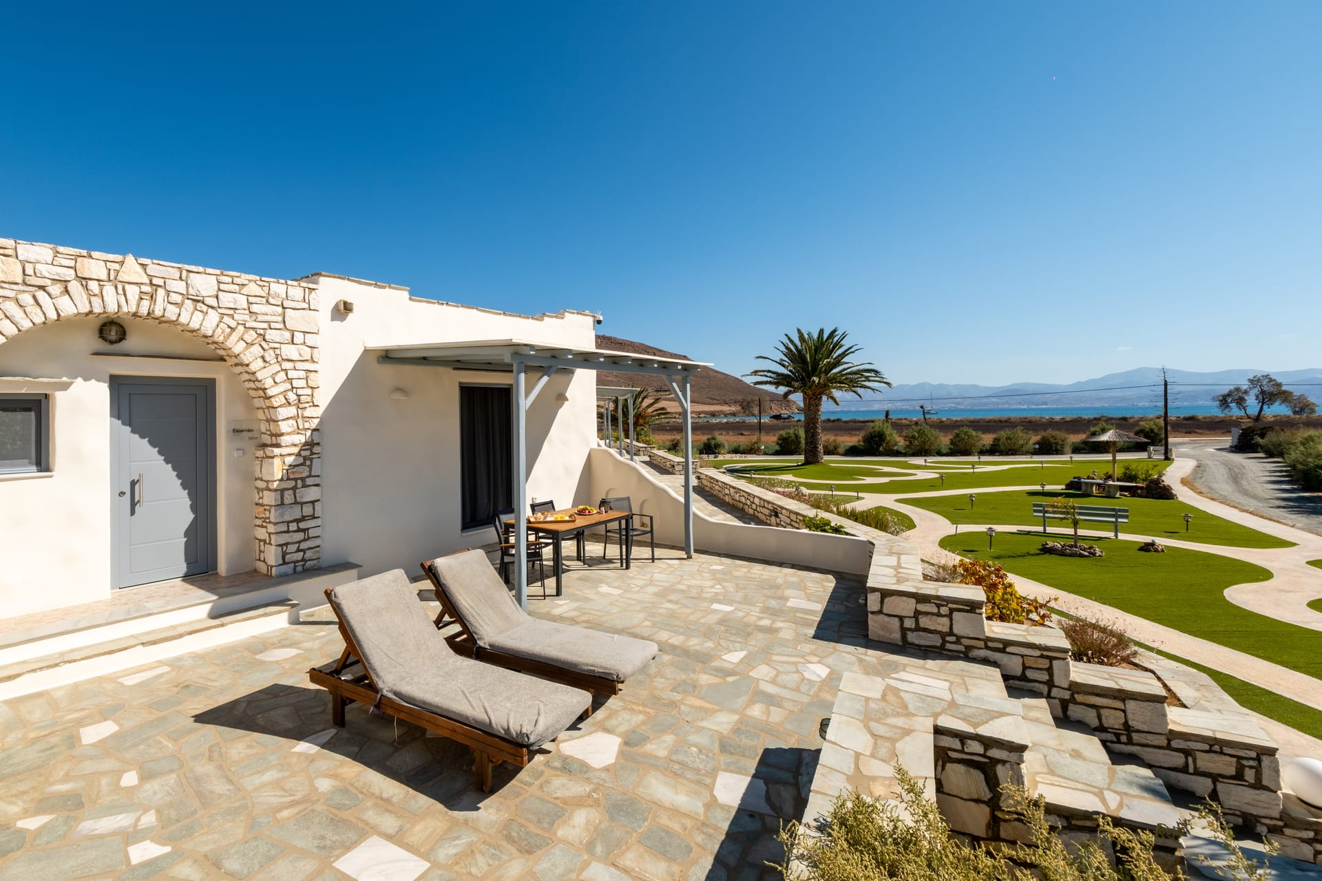 Anemones Studios & Suites - SEAFAM - 3