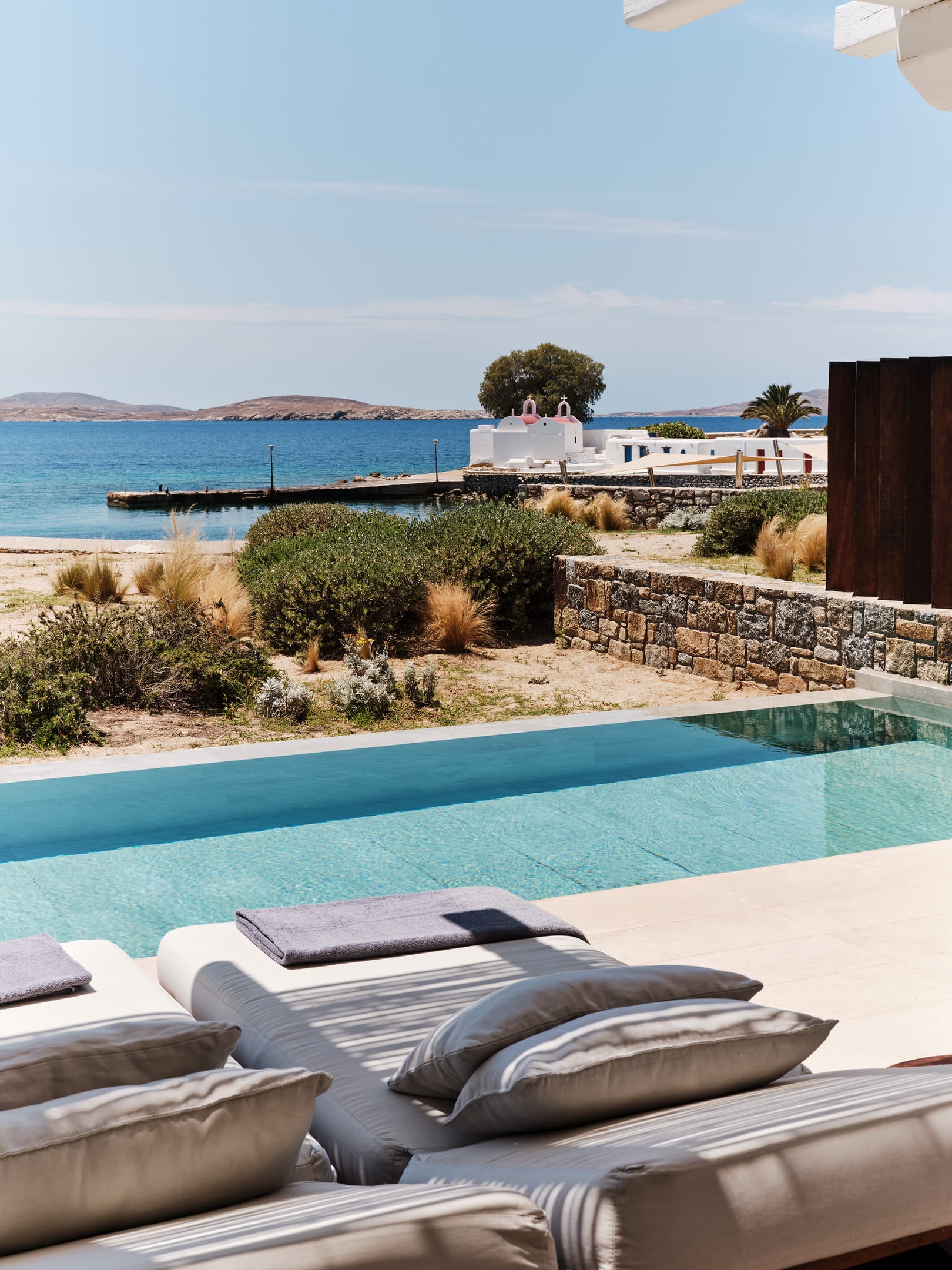 The Coast Beachfront  Pavilion with Pool