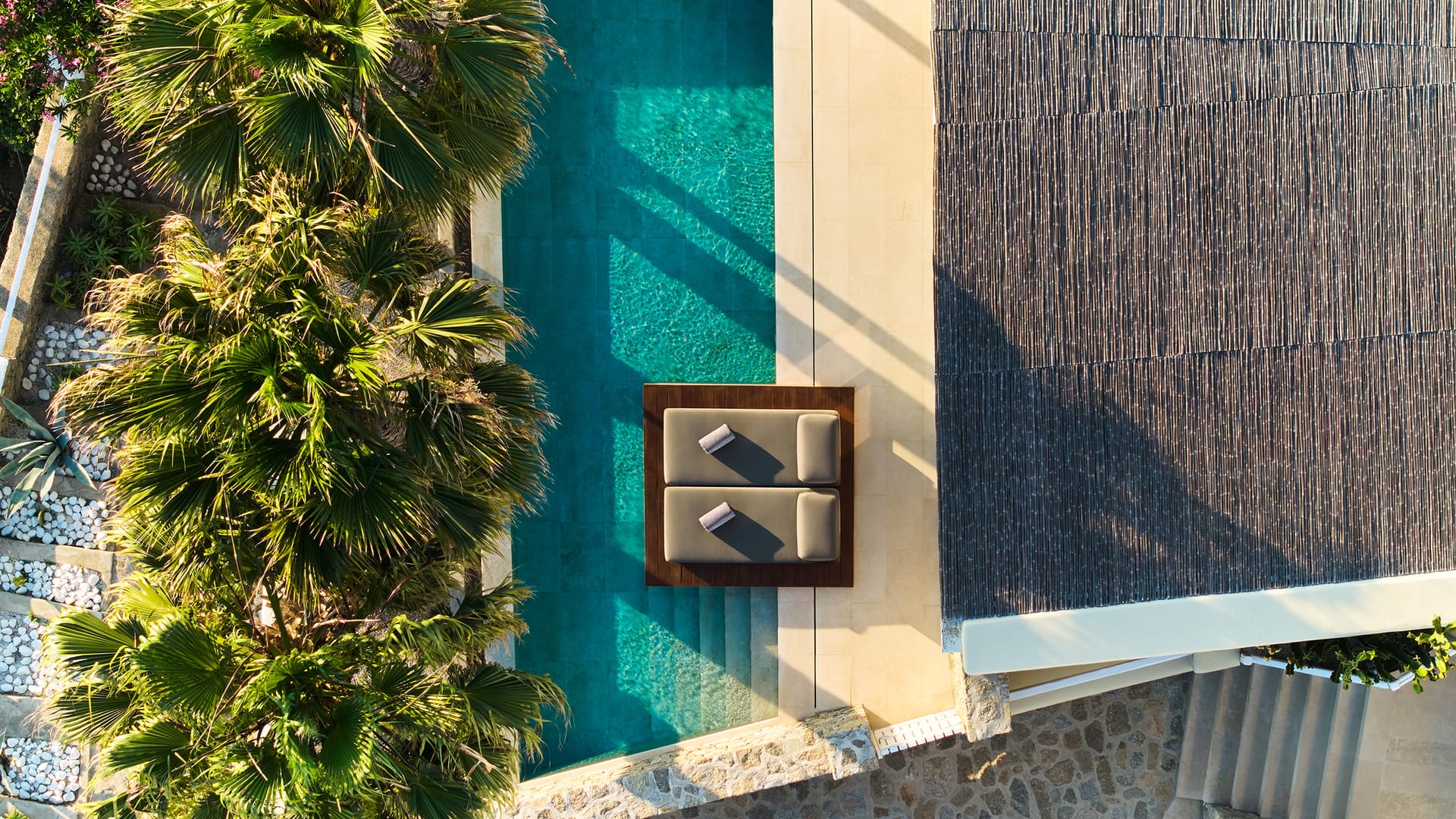 Bill&Coo Suite with Infinity Pool and Sea View