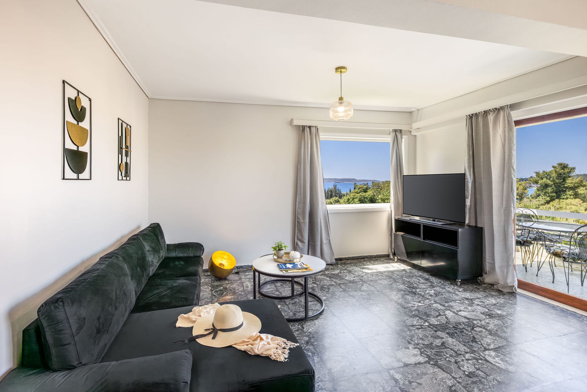 Seaside Secret Sea View Two Bedroom Apartment