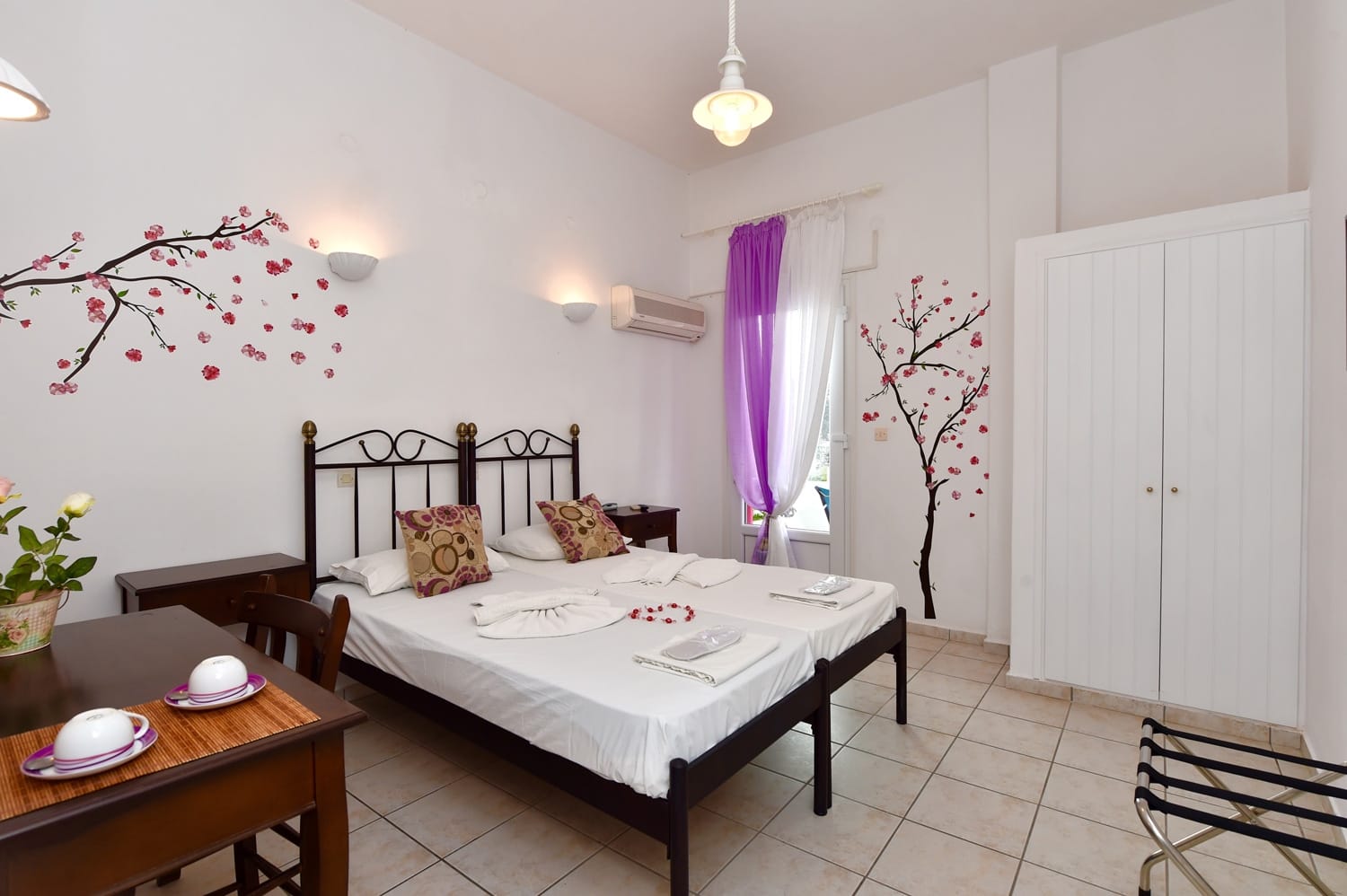 Two Bed Room Apartment 4 Persons