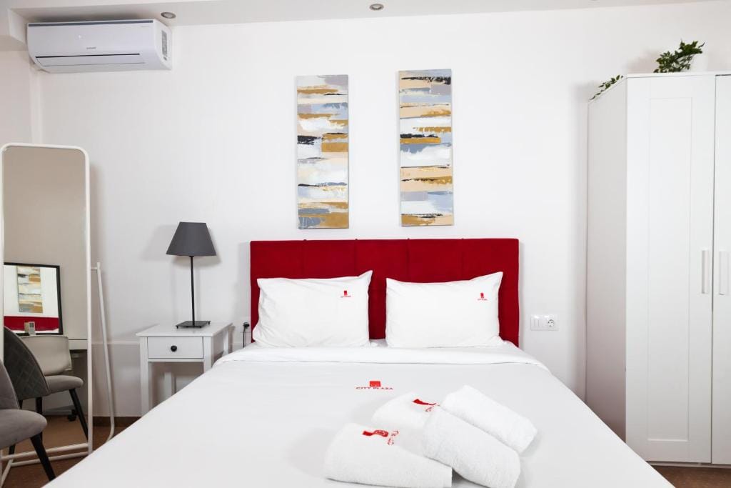 City Plaza Apartments & Rooms Thessaloniki - SUP - 5