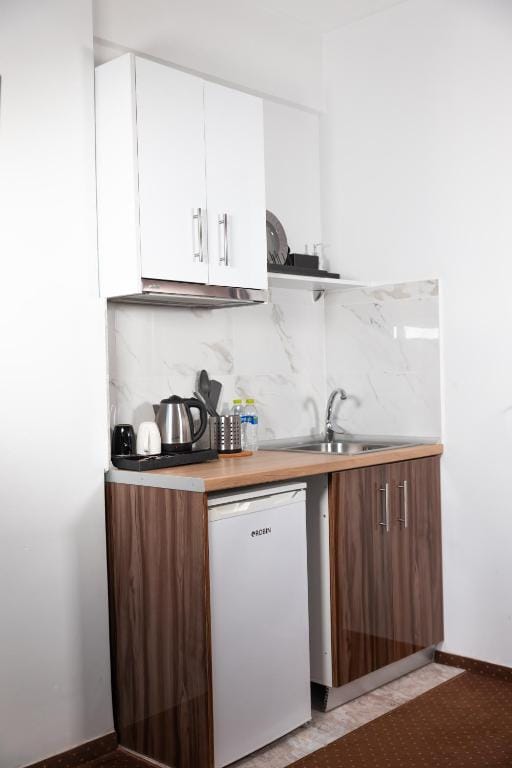 City Plaza Apartments & Rooms Thessaloniki - DR - 2
