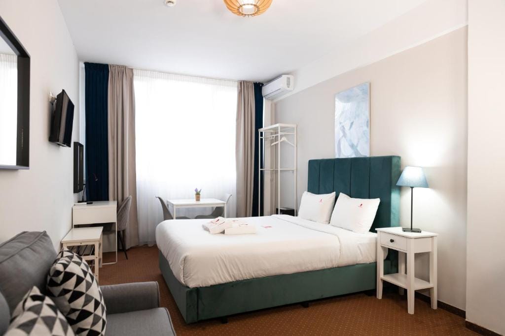 City Plaza Apartments & Rooms Thessaloniki - DR - 4
