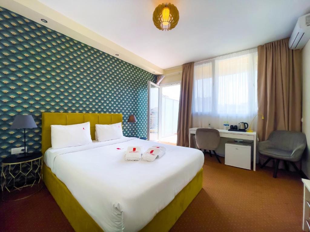 City Plaza Apartments & Rooms Thessaloniki - SR - 4