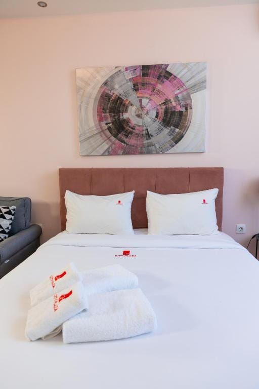 City Plaza Apartments & Rooms Thessaloniki - DLX - 4