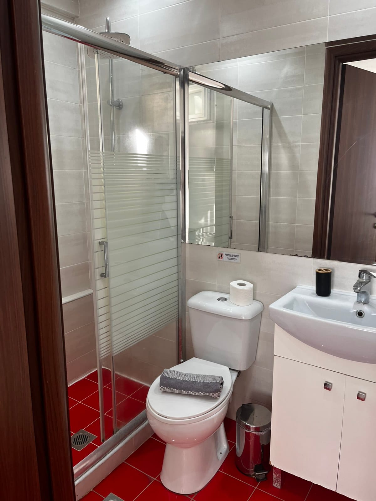City Plaza Apartments & Rooms Thessaloniki - FAM - 5