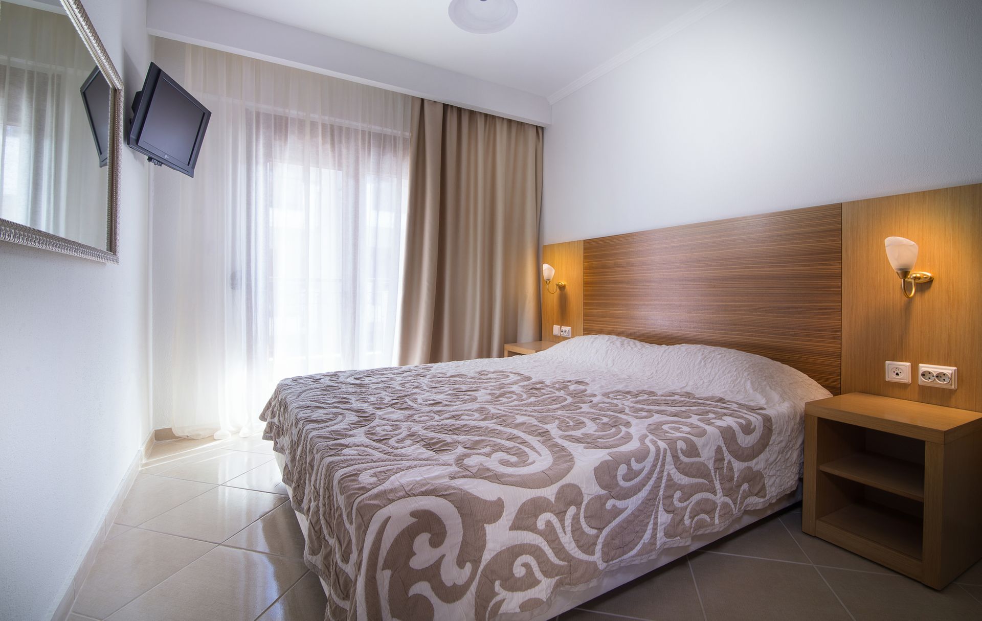 Apanemia by Flegra Hotels - ONEBED - 2