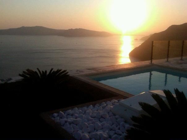 CSky Hotel Santorini - EXECVI - 10