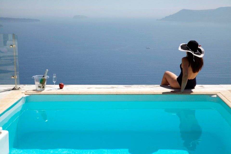 CSky Hotel Santorini - EXECVI - 3