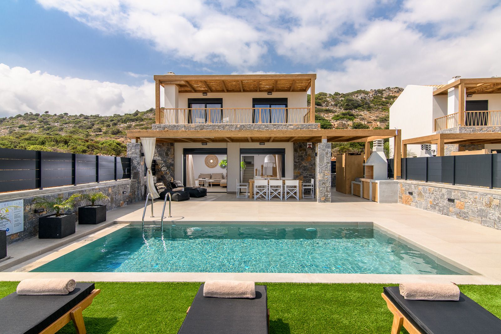 Villa Calma Εast
